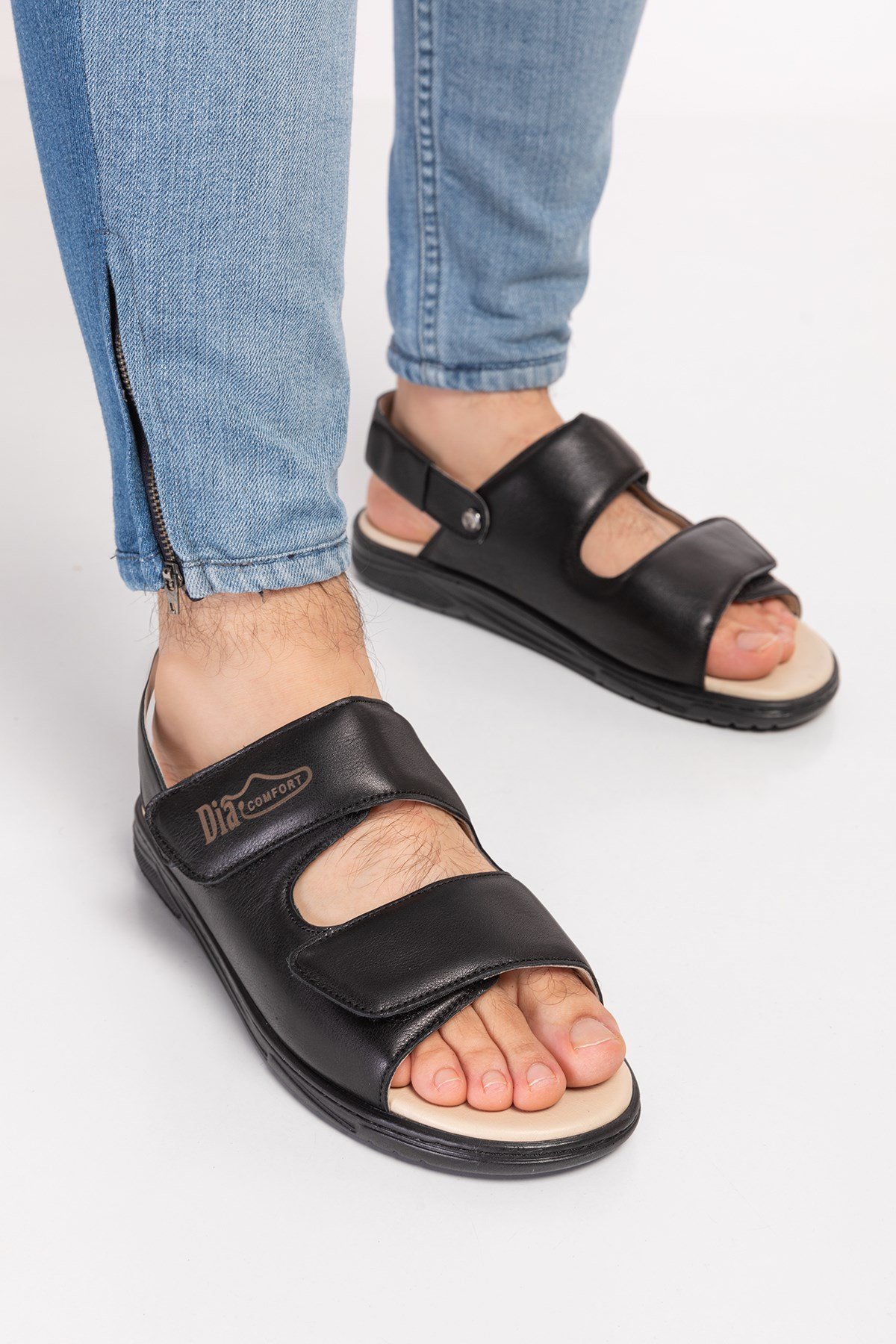 Black Diabetic Orthopedic For Men Sandals