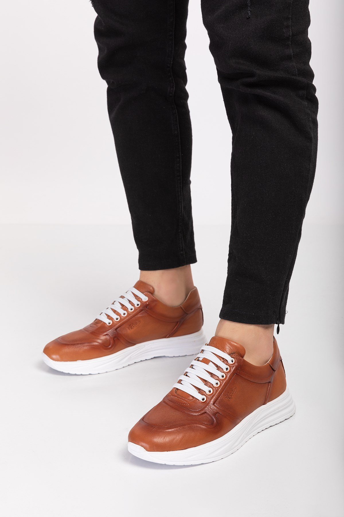 Brown Diabetic Orthopedic For Men Sport Shoes