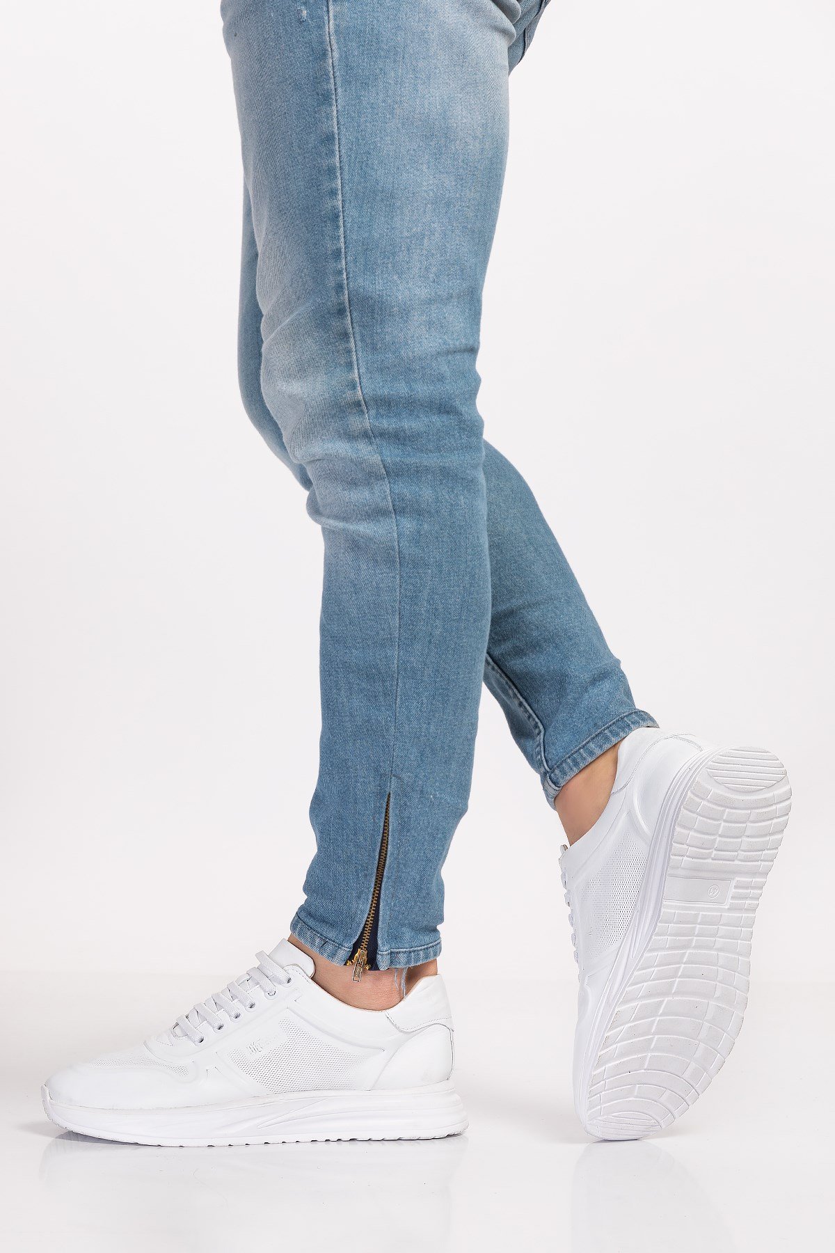 White Diabetic Orthopedic Mens Sport Shoes