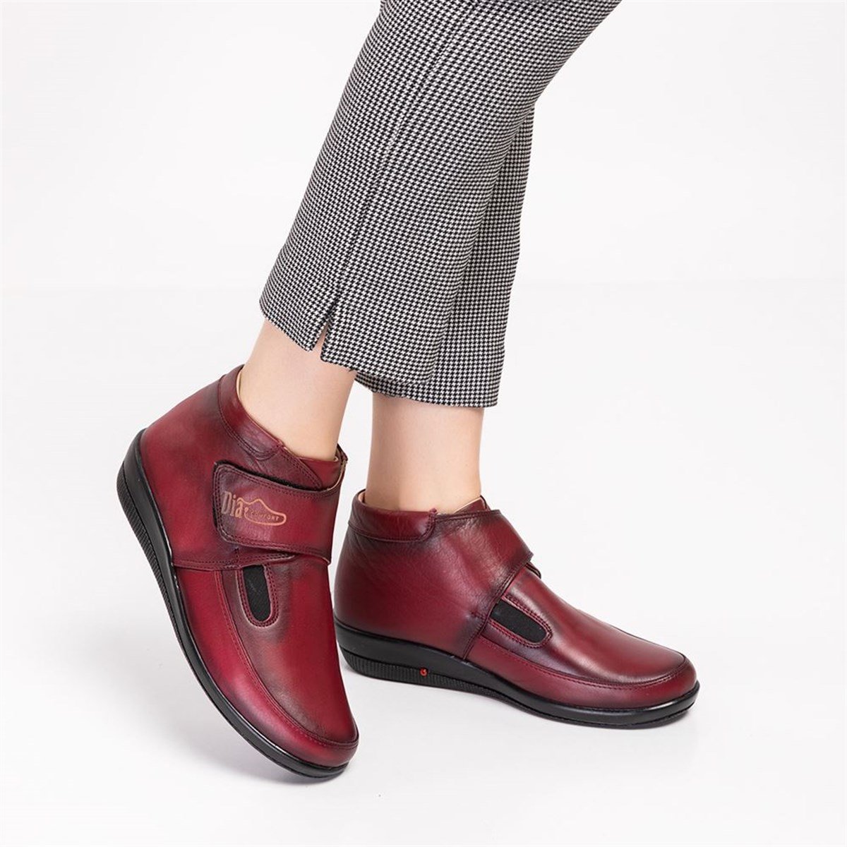 Burgundy Diabetic Orthopedic For Women Casual Shoes