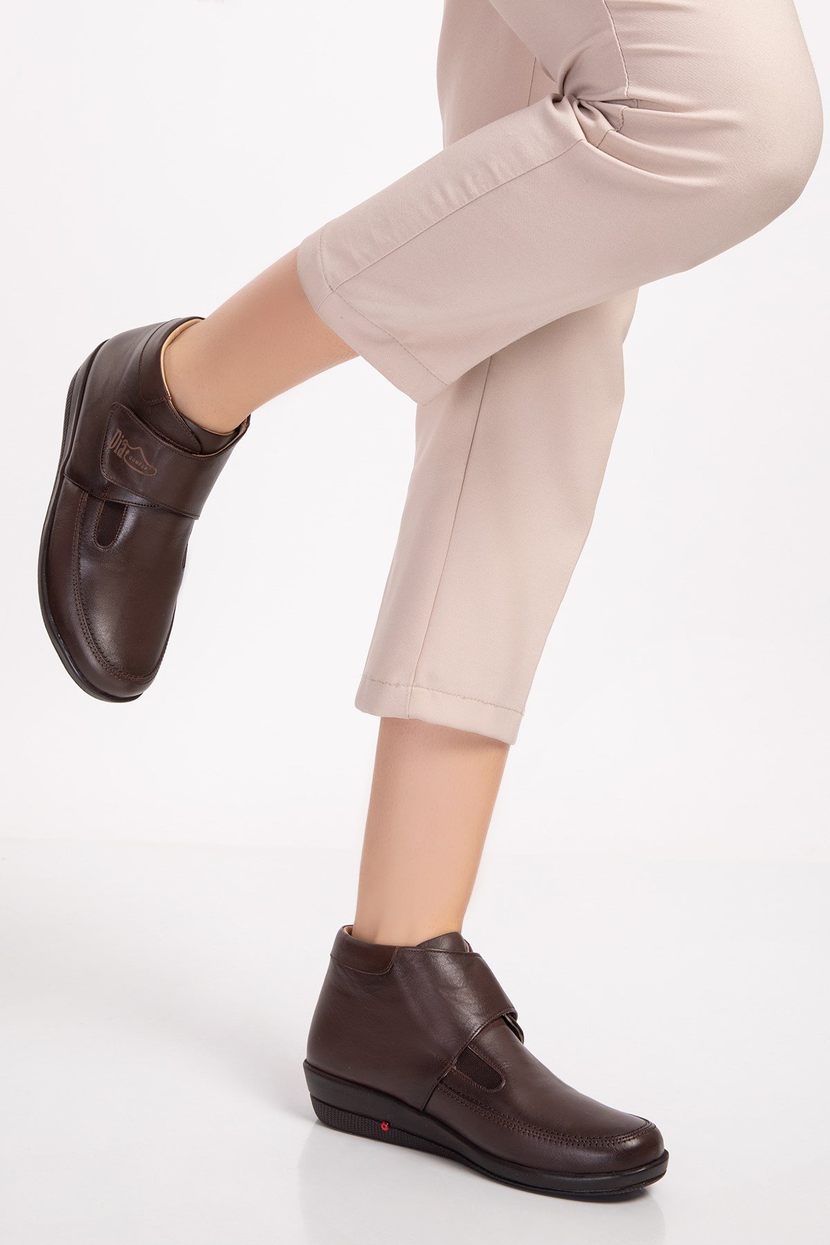 Brown Diabetic Orthopedic Womens Casual Shoes