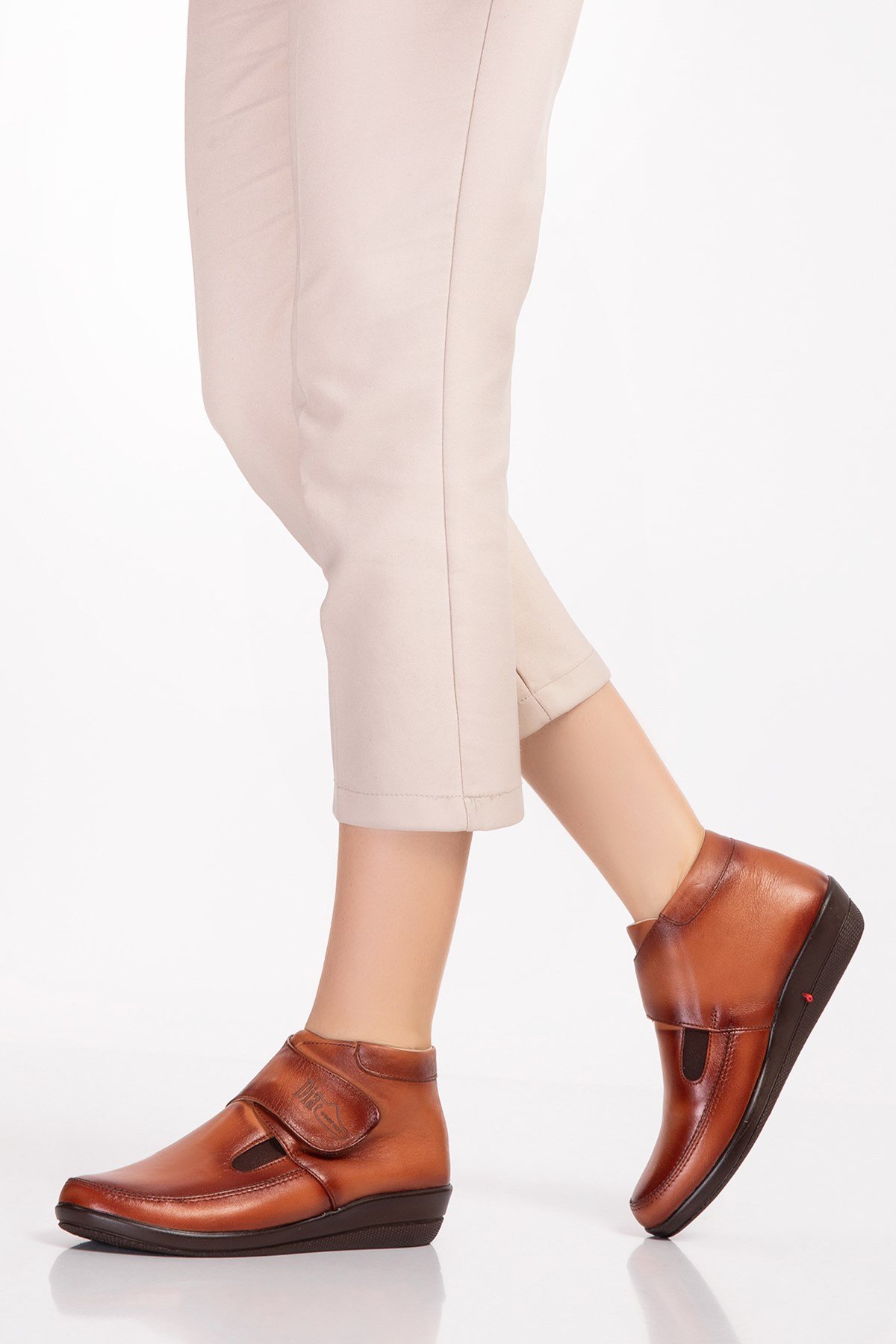 Brown Diabetic Orthopedic For Womens Casual Shoes