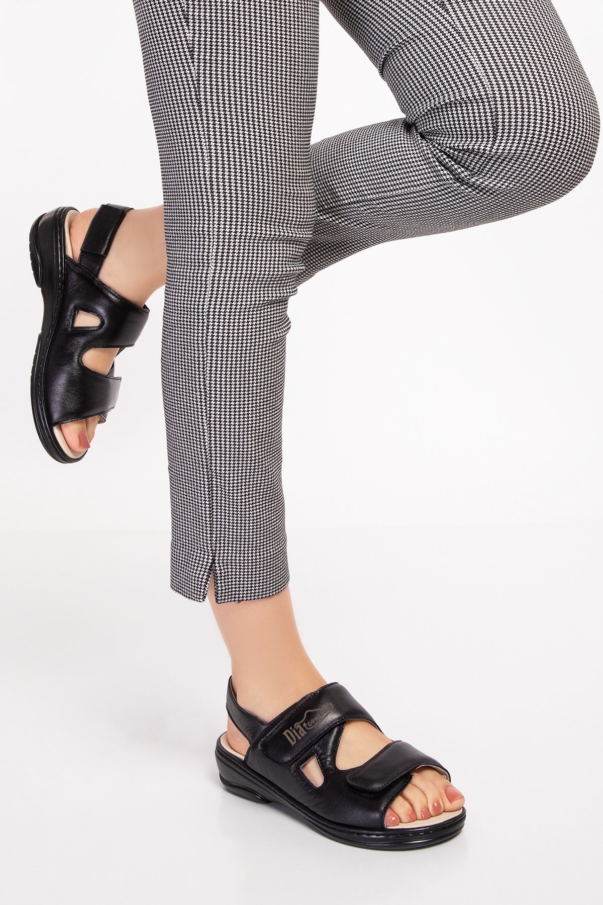 Black Diabetic Orthopedic Womens Sandals