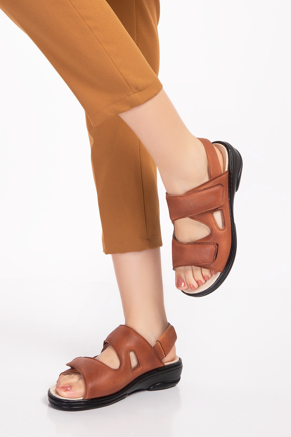 Brown Diabetic Orthopedic For Women Sandals