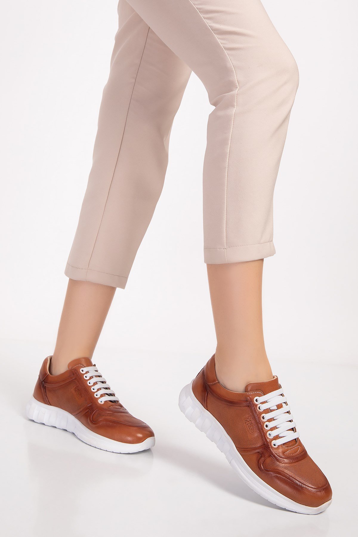 Brown Diabetic Orthopedic Womens Sport Shoes