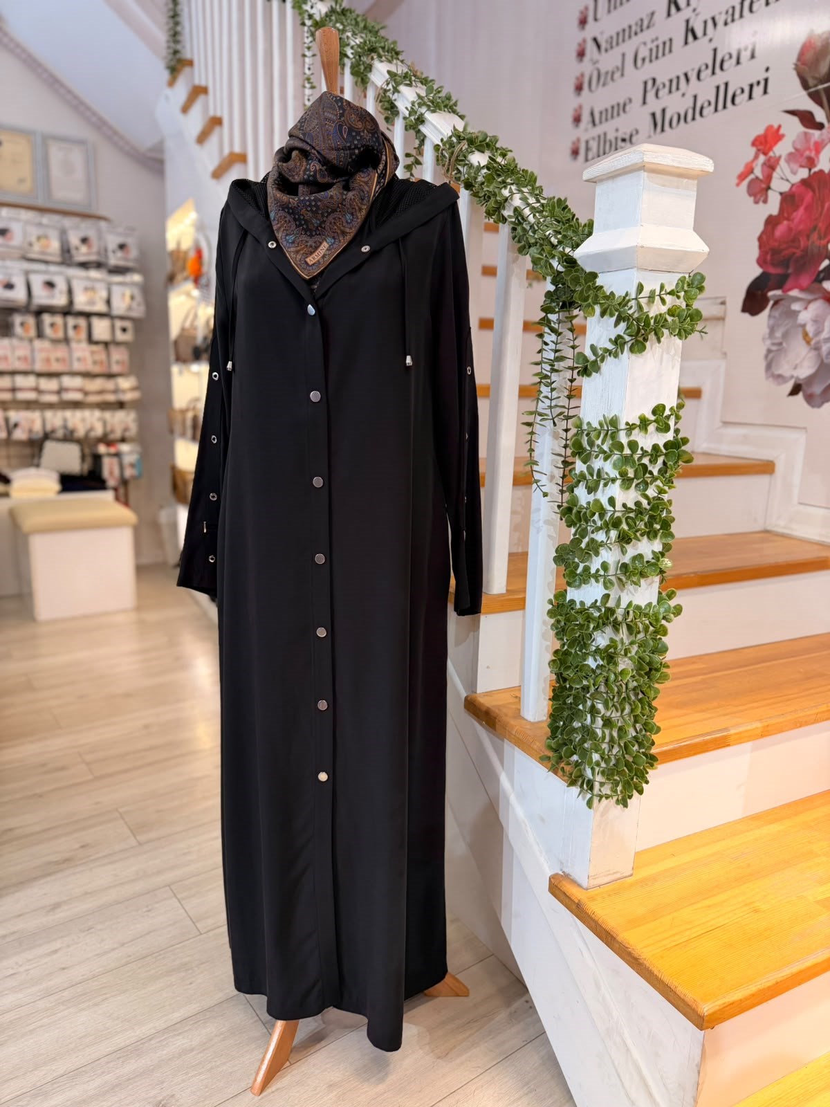 1705  SİYAH KAP ORHAN STORE