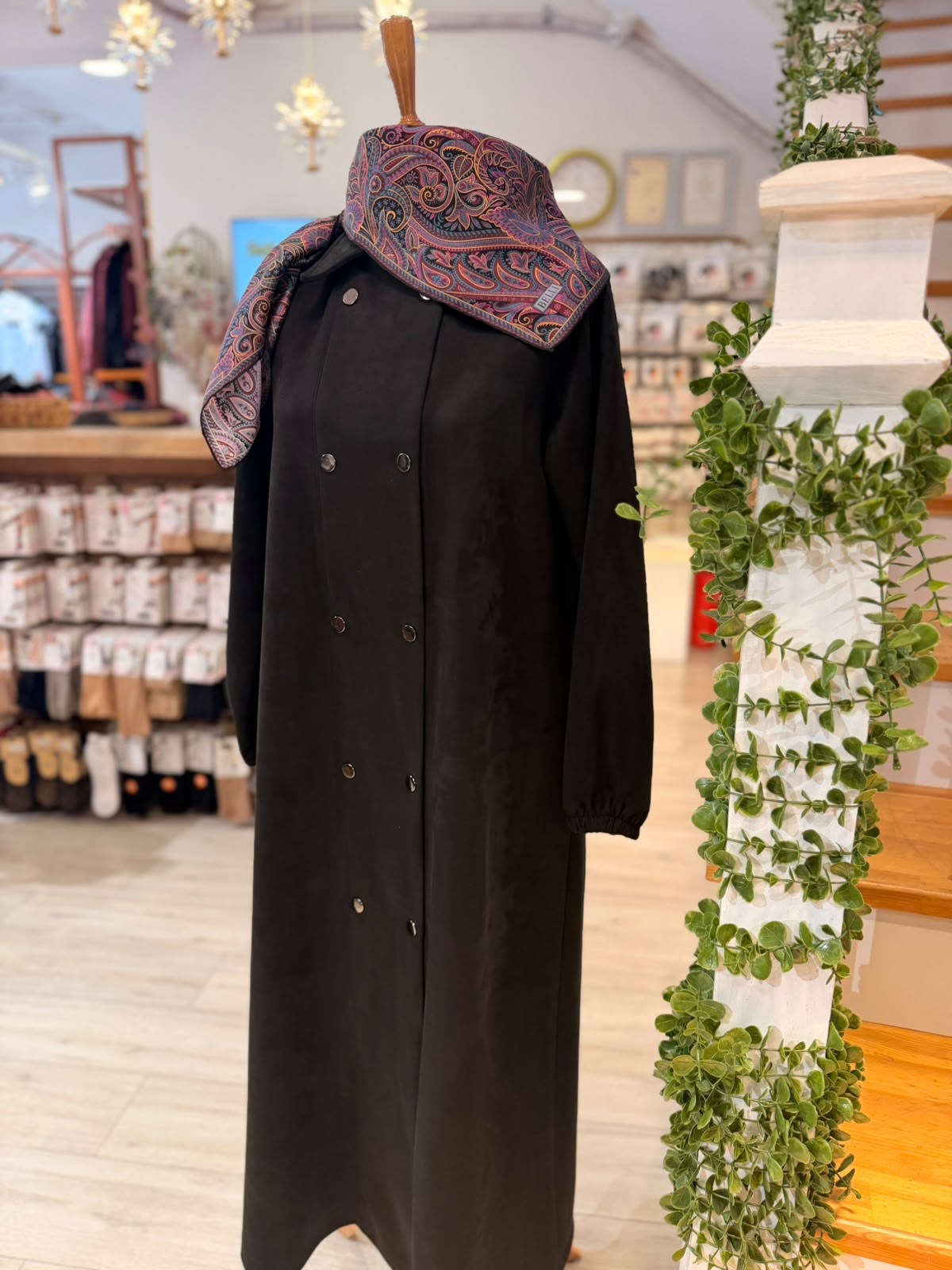 2671  SİYAH SÜET KABAN