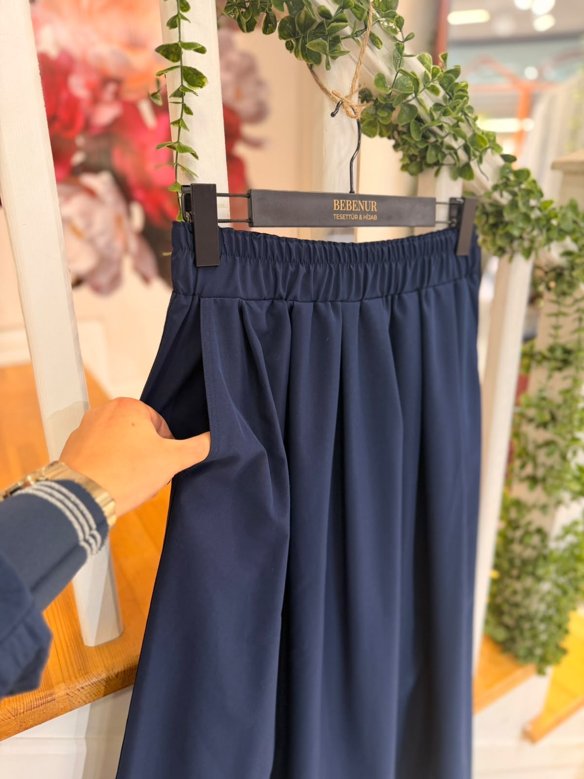 27K1555 LACİVERT  ETEK