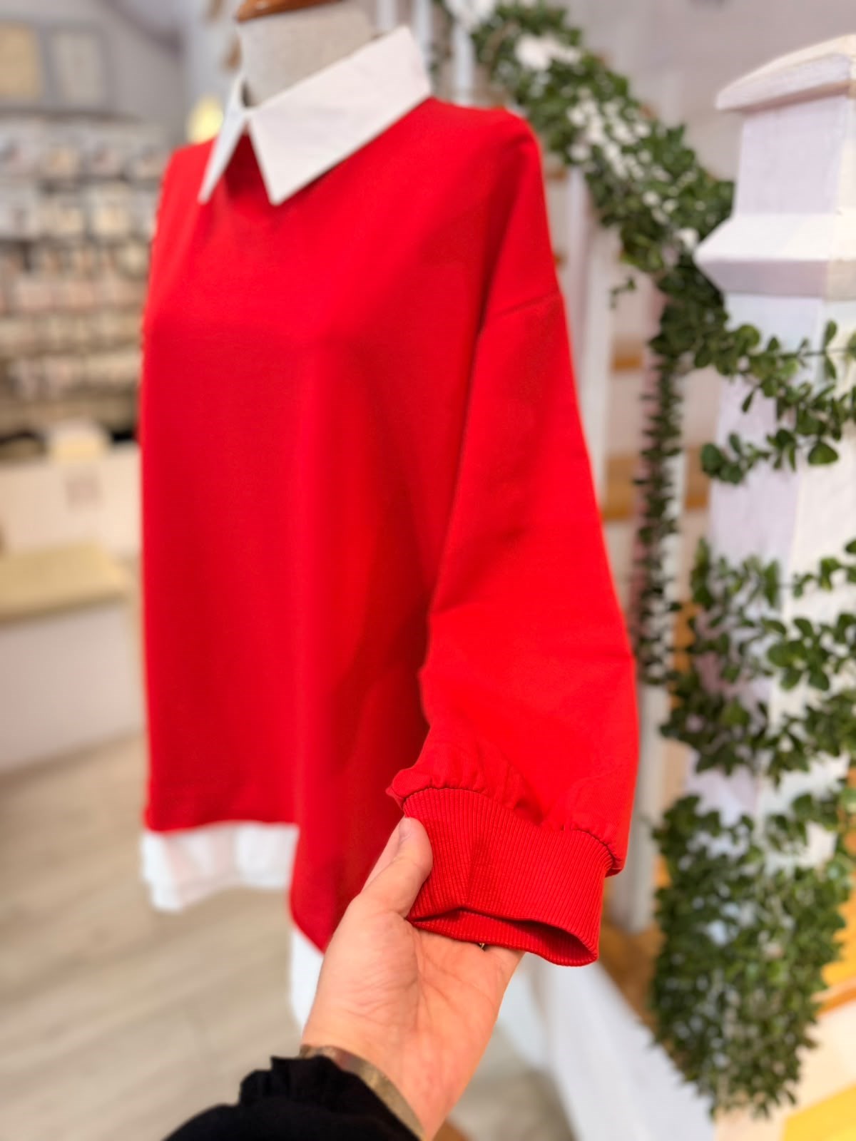 3567 KIRMIZI GÖMLEK YAKALI FIRFIRLI SWEATSHIRT