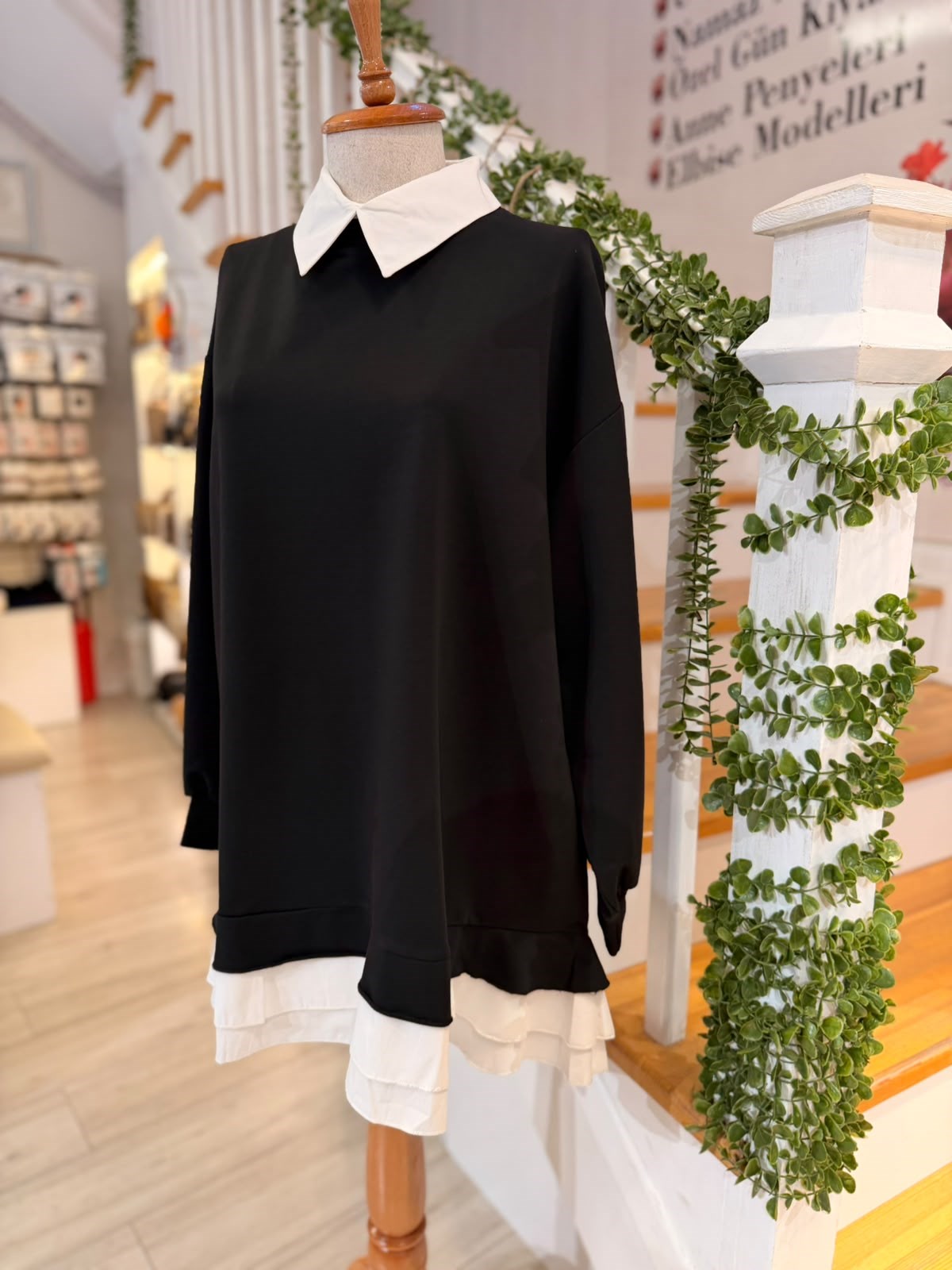 3567 SİYAH GÖMLEK YAKALI FIRFIRLI SWEATSHIRT
