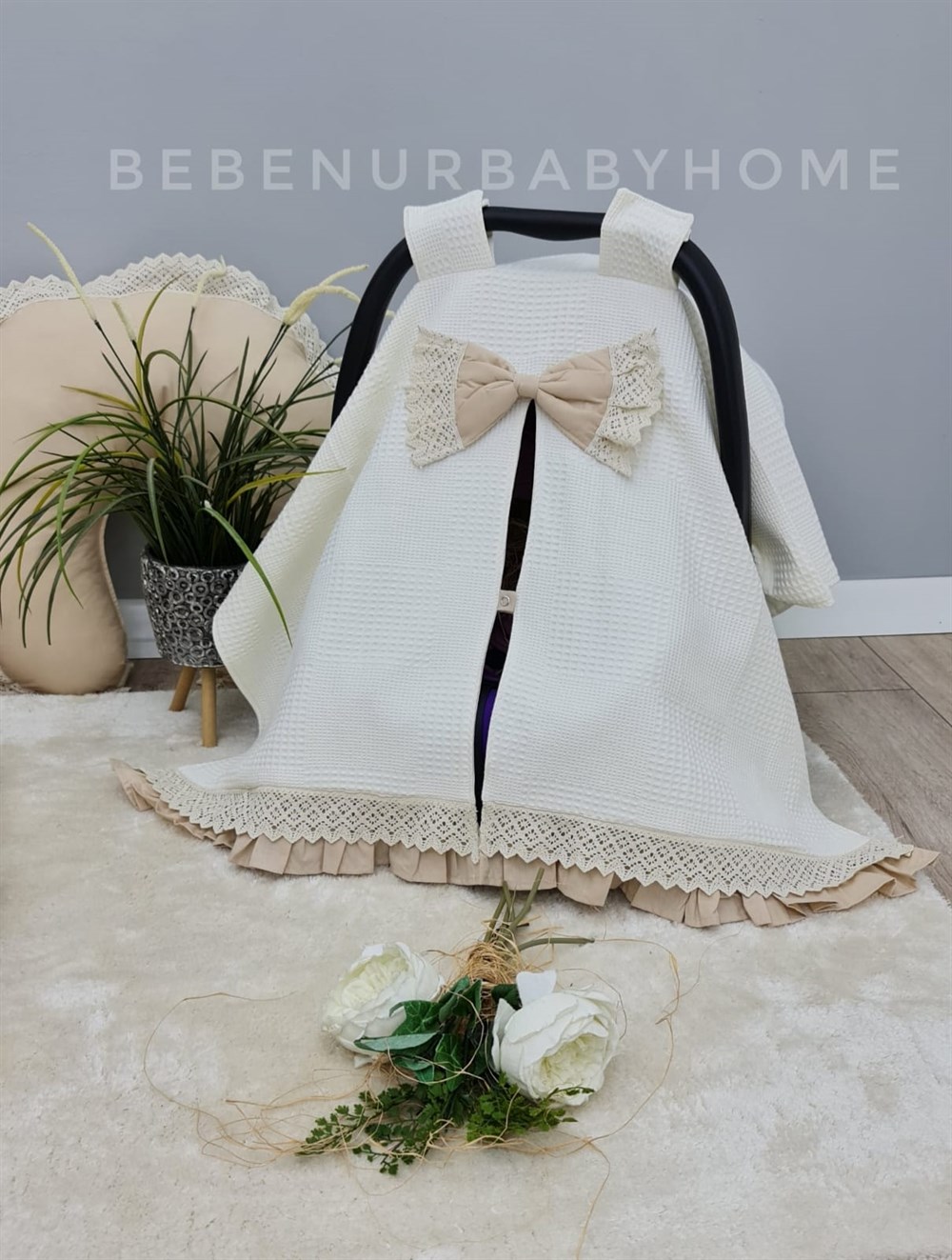 KREM VE BEJ KOMBİNLİ DANTELLİ FIRFIRLI  BABYNEST 8 Lİ SET 