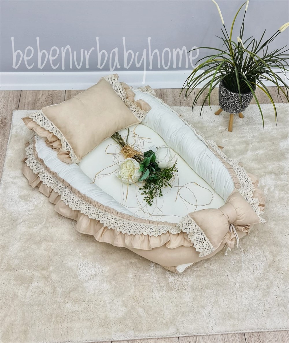 KREM VE BEJ KOMBİNLİ DANTELLİ FIRFIRLI  BABYNEST 8 Lİ SET 