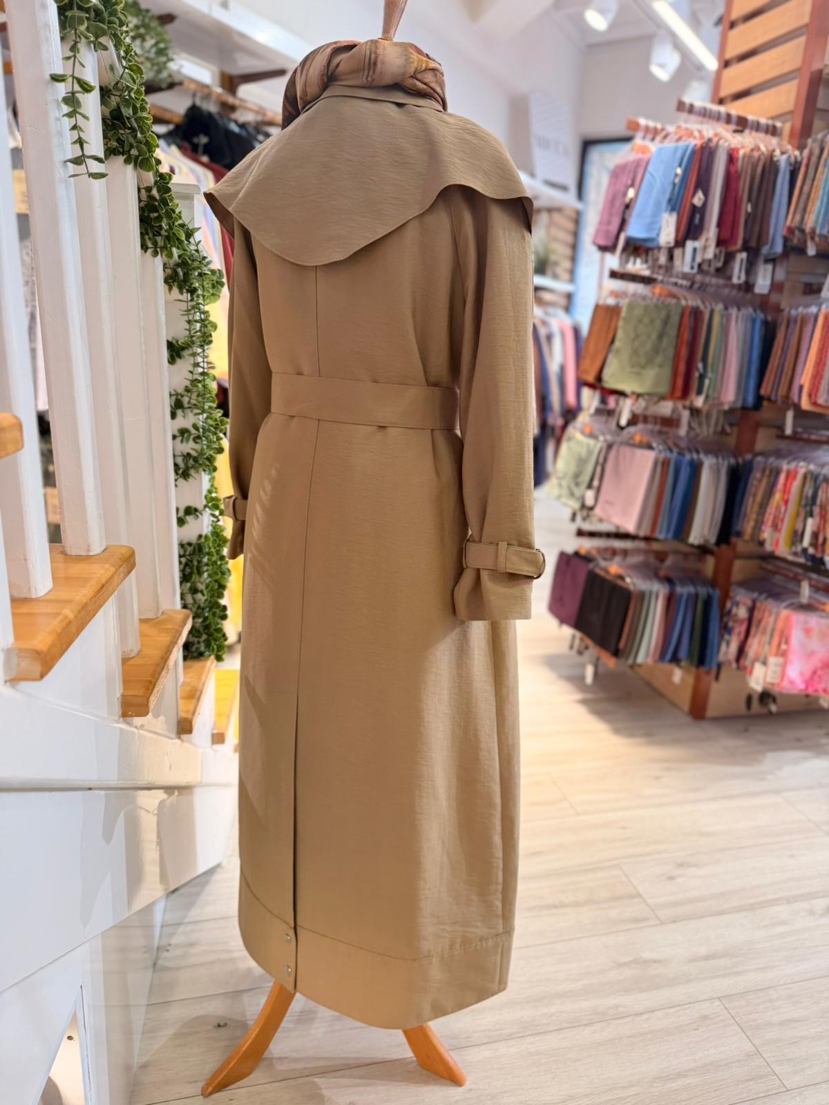 W27803 CAMEL TRENCH