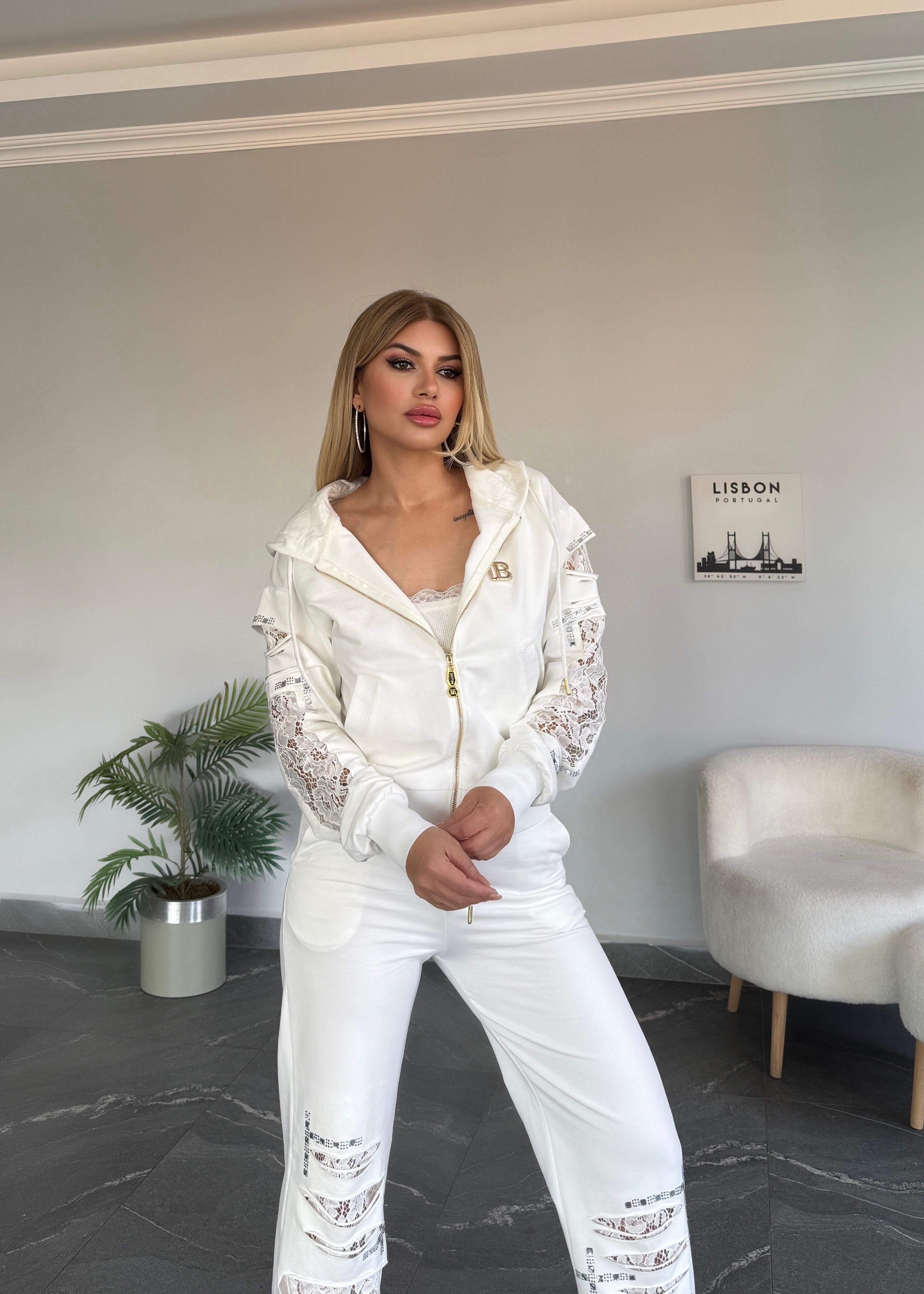 BB Dantelli Taşlı takım beyaz 