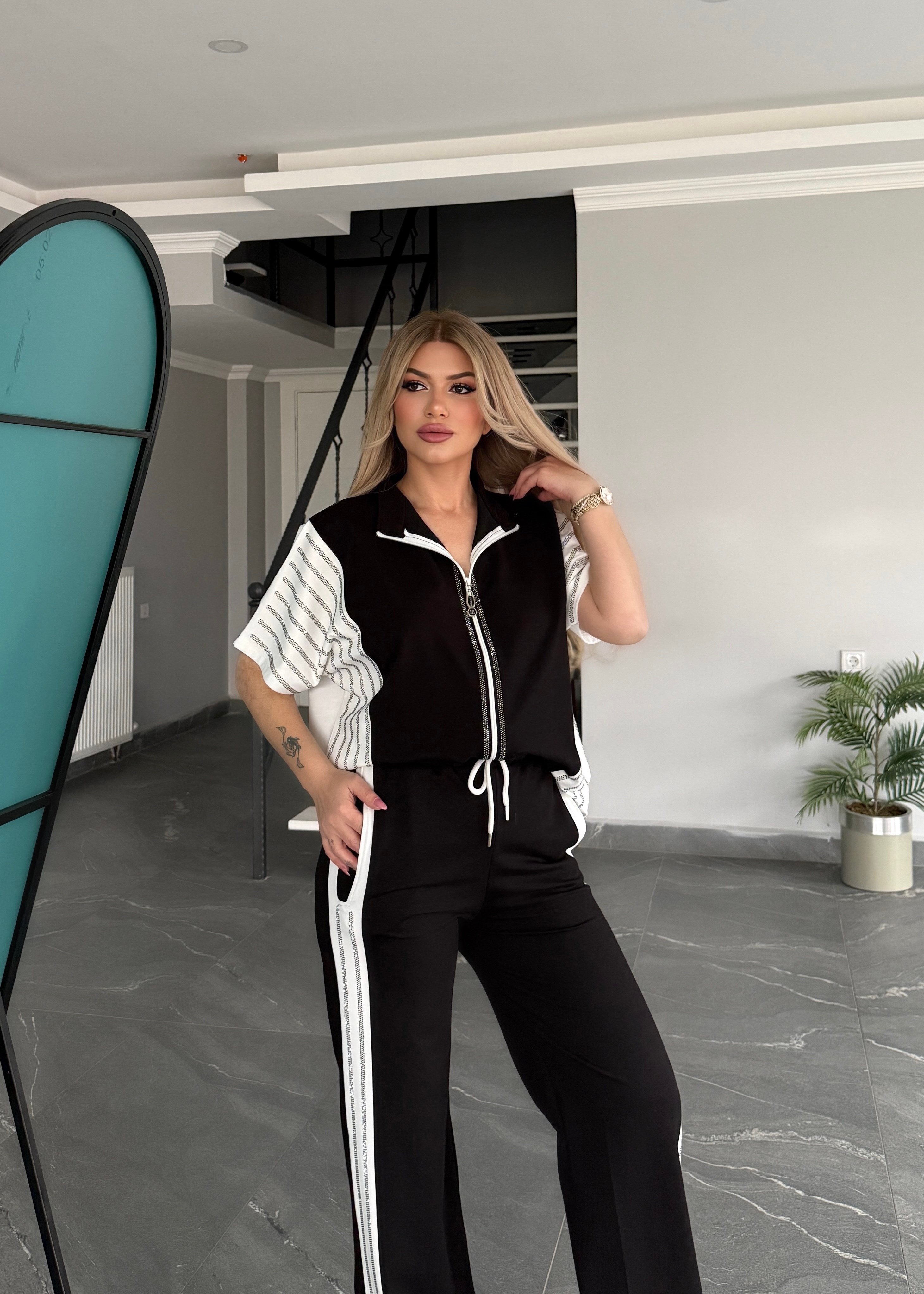 BB fermuarlı taşlı takım siyah 