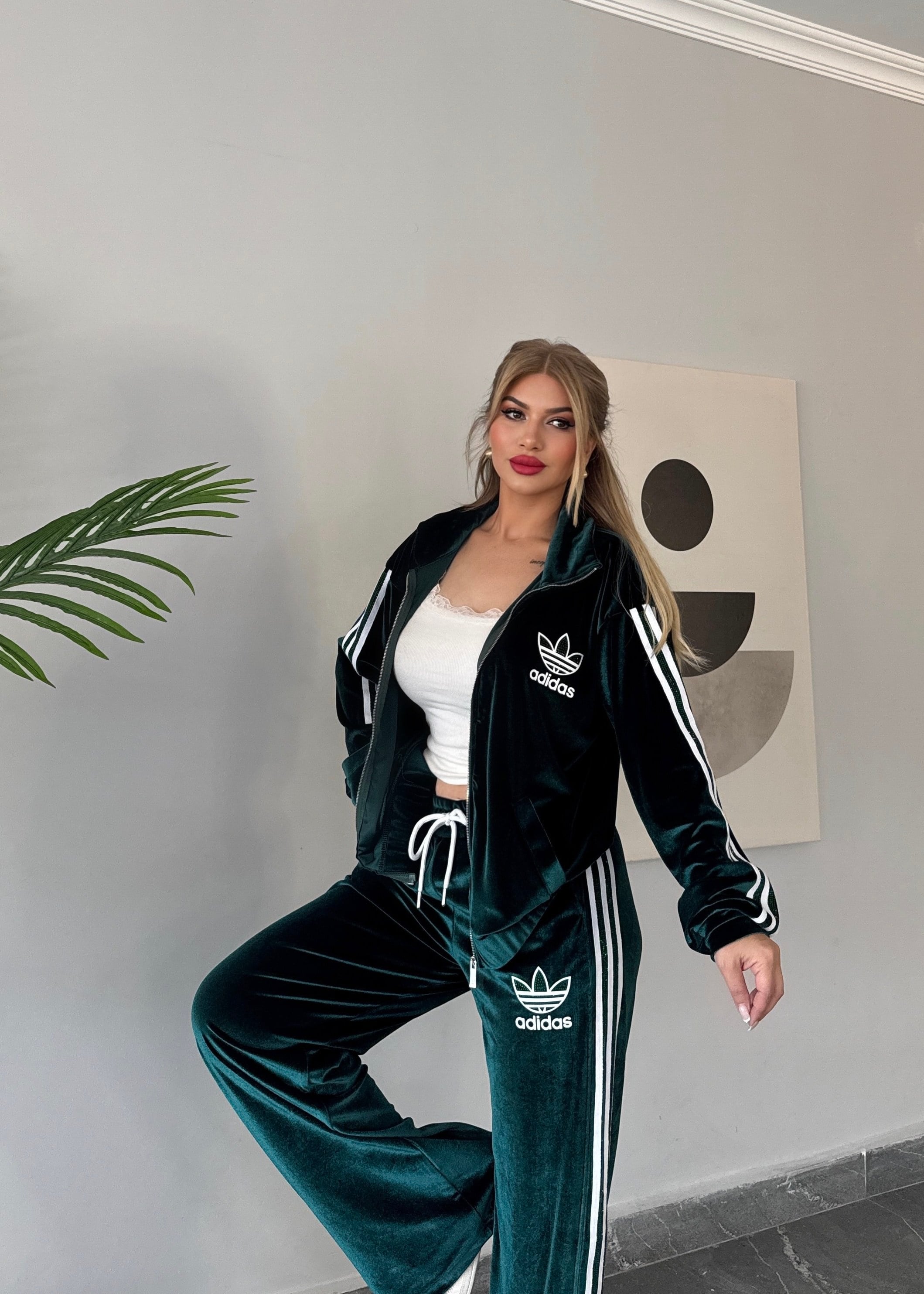 BB Kadife Taşlı Takım Yeşil 
