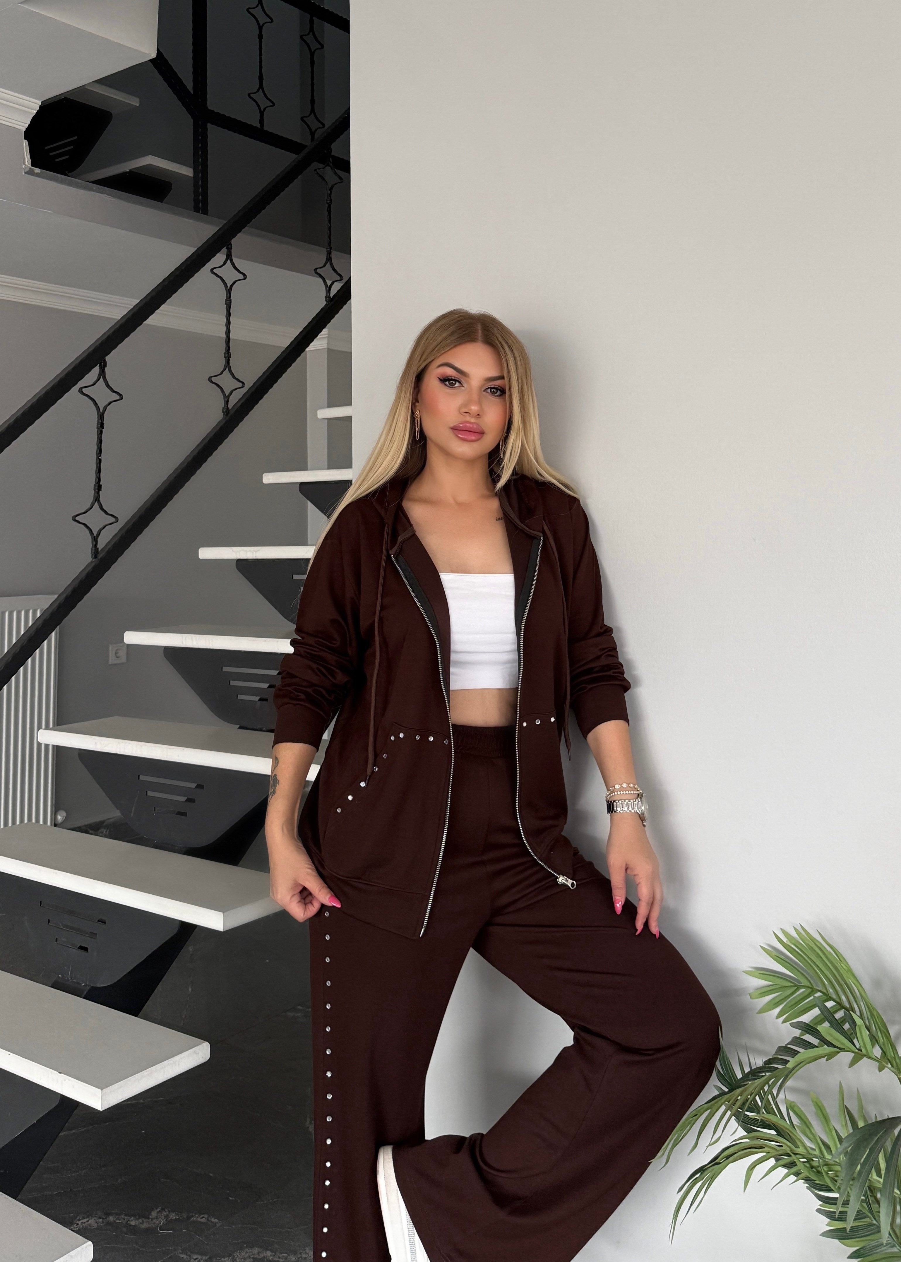 BB Sıra taşlı takım kahve 