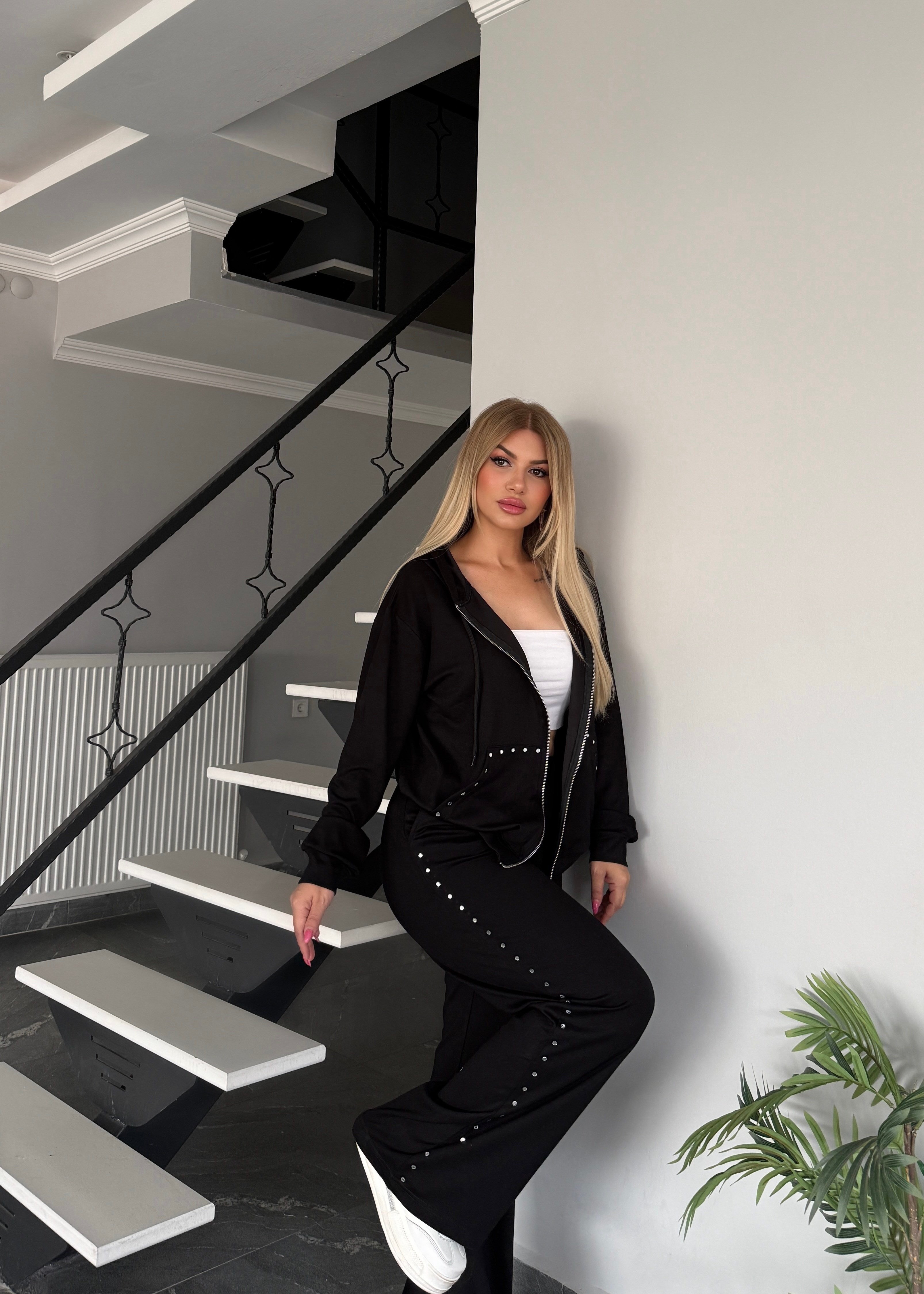 BB Sıra taşlı takım siyah 
