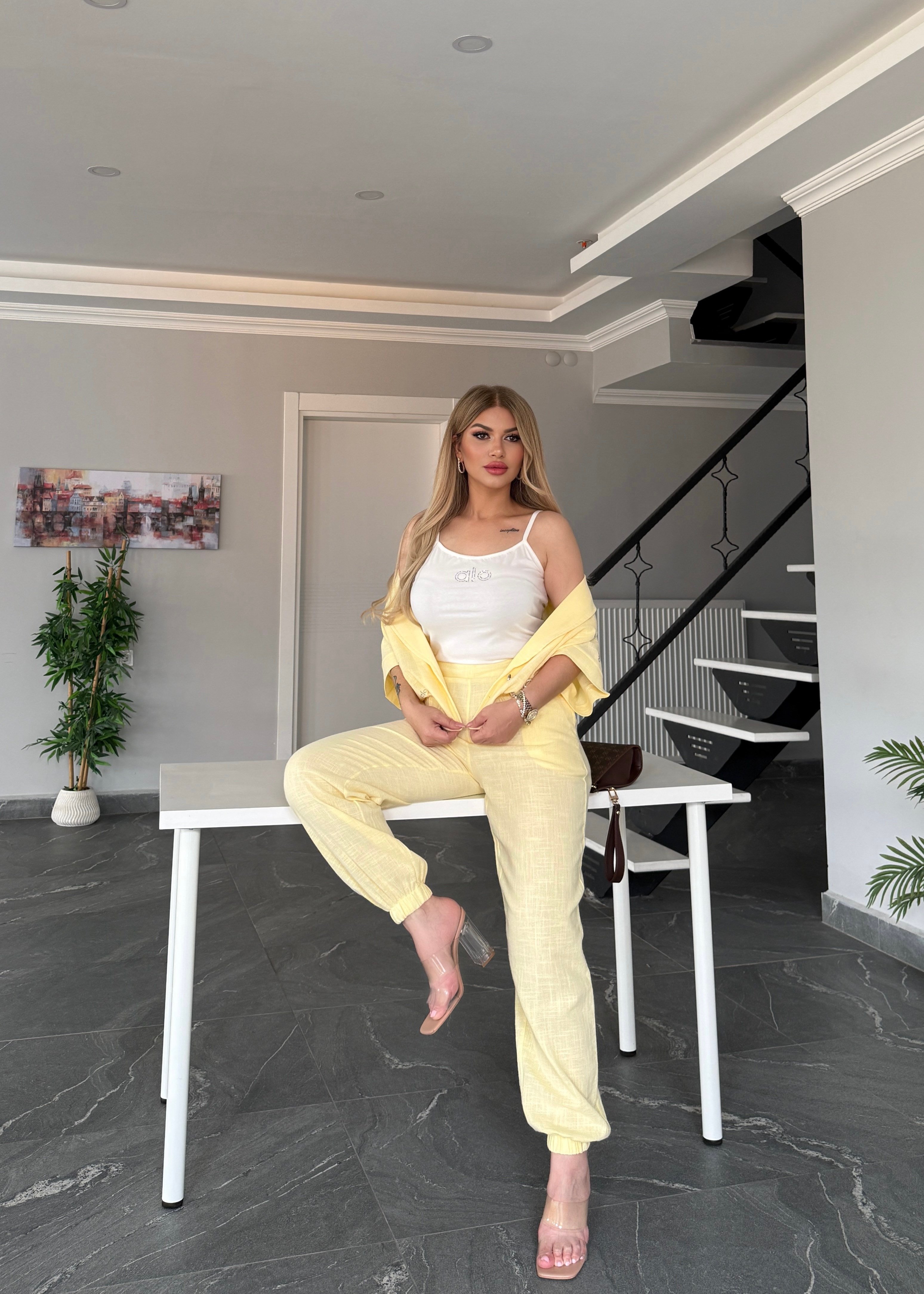 Ceketli taşlı 3 lü keten takım sarı  