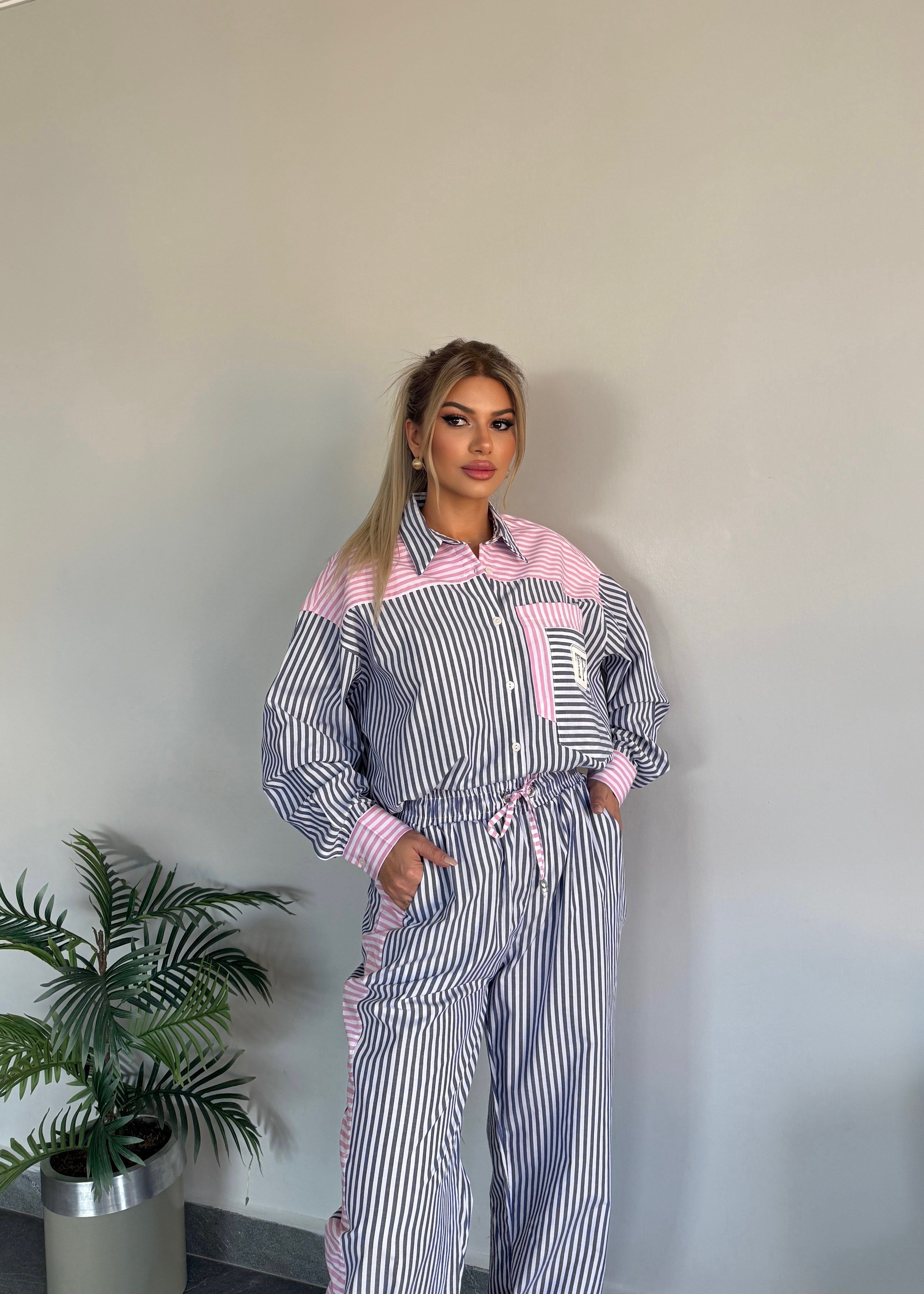 Çizgili çift renki takım lacivert pembe