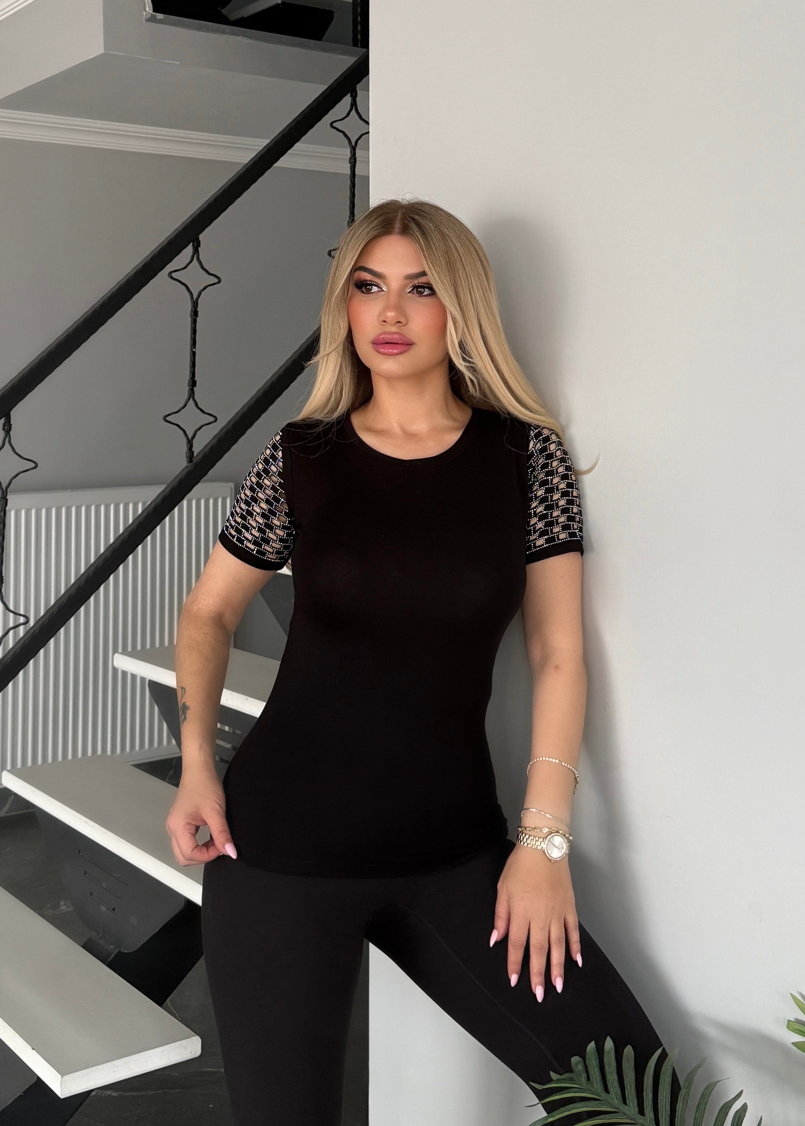 Kol taşlı bluz gümüş taşlı siyah  