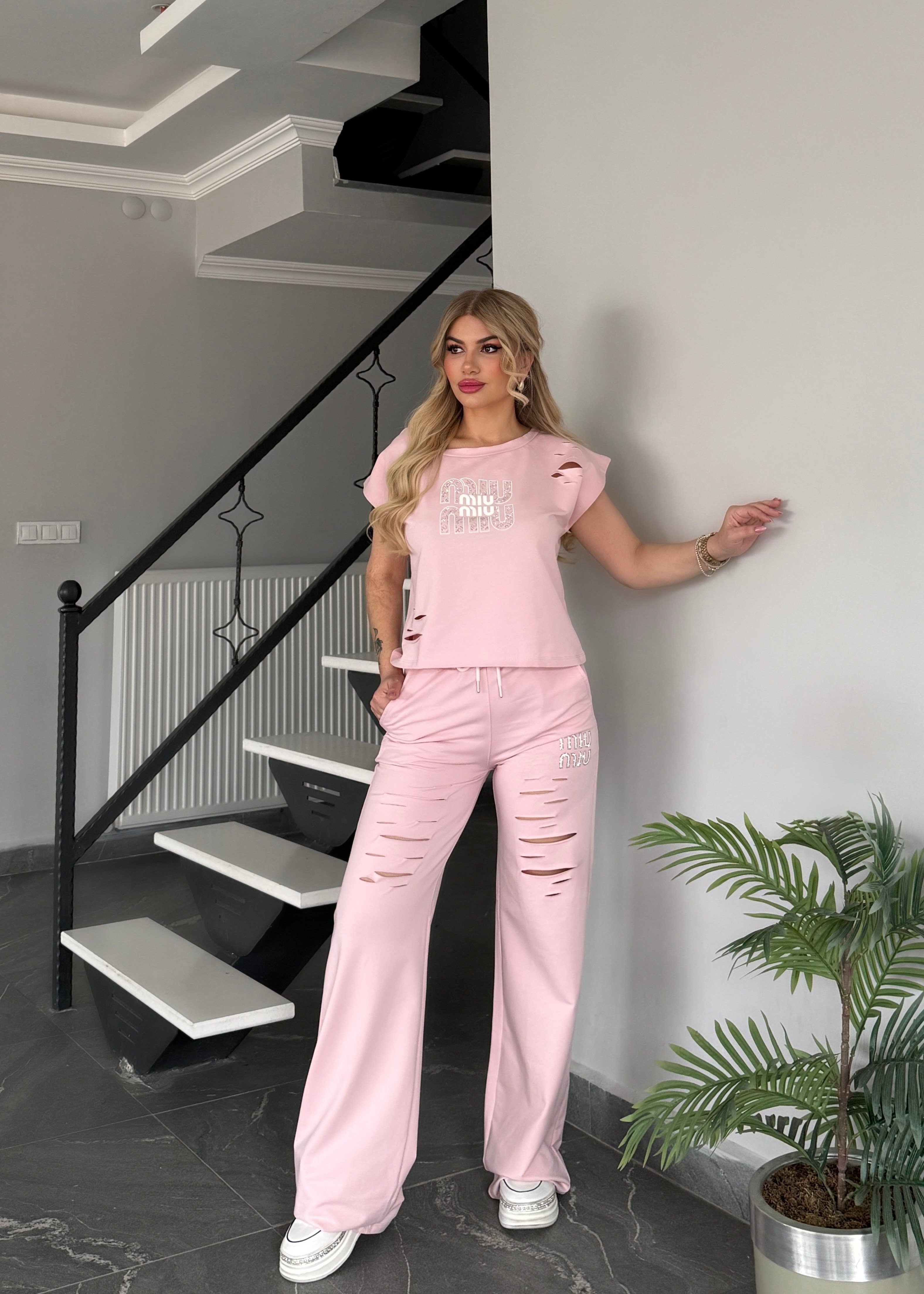 Lazer kesim miu takım pembe 