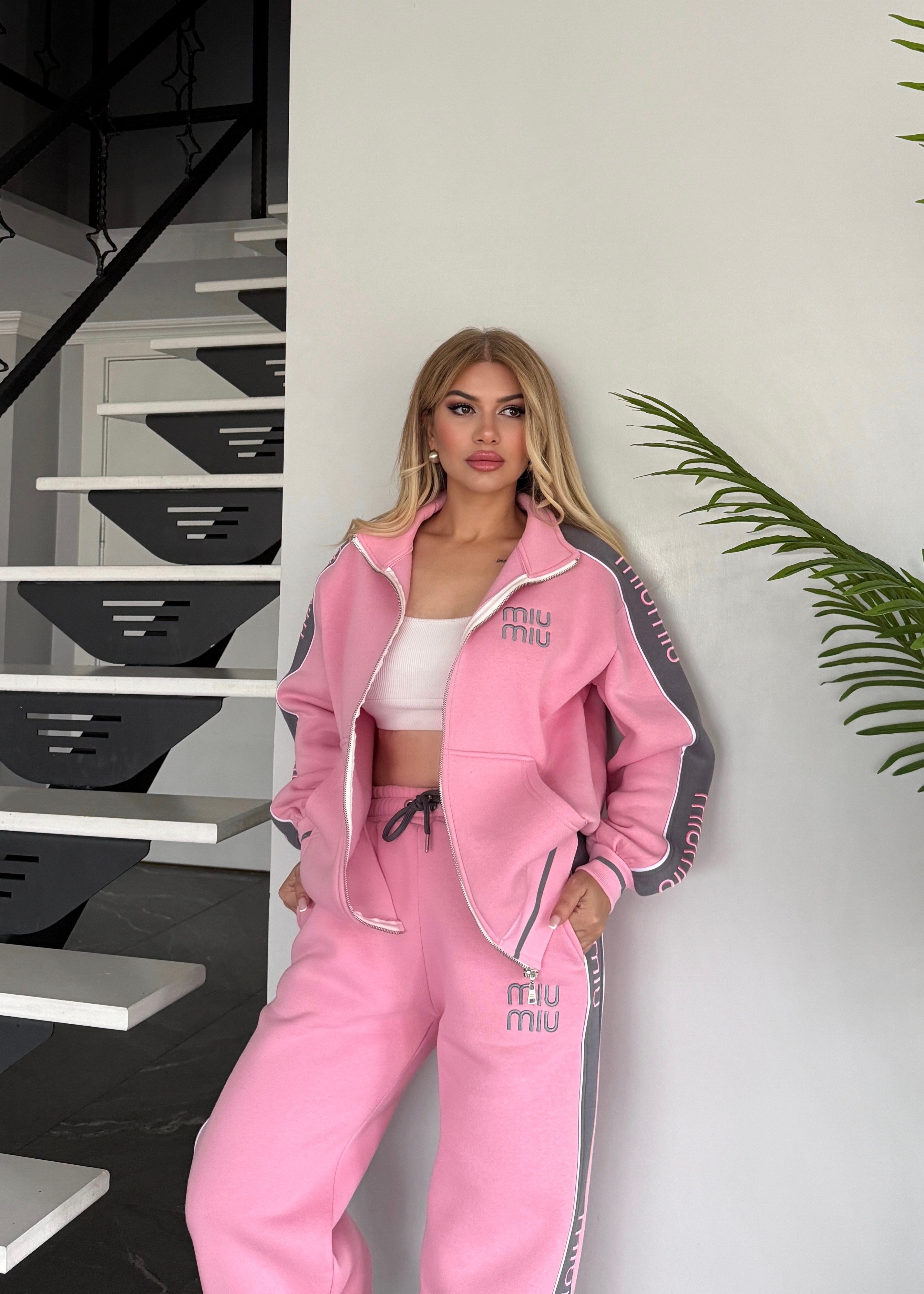 LF Miu takım pembe 