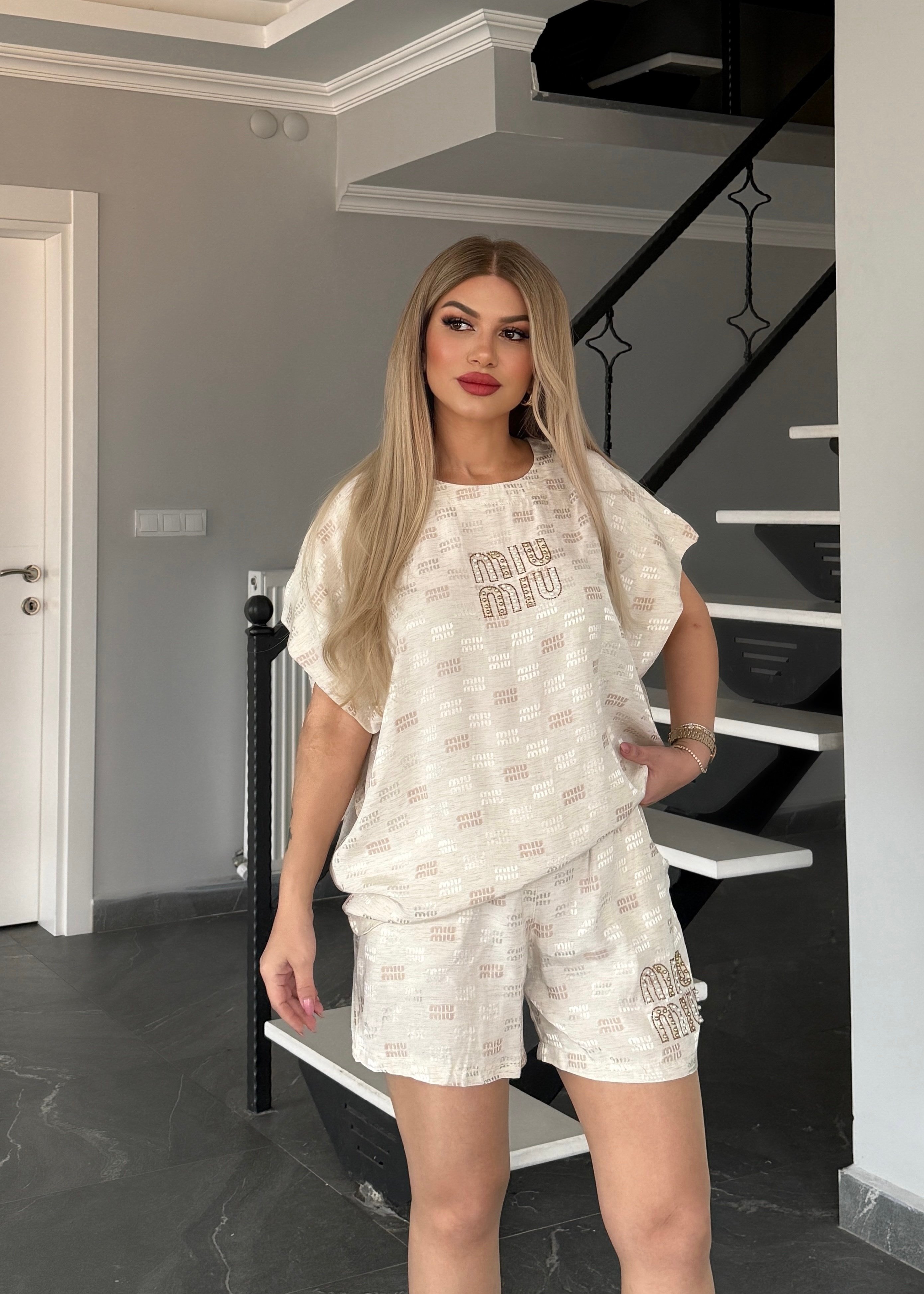 Miu şort takım krem 