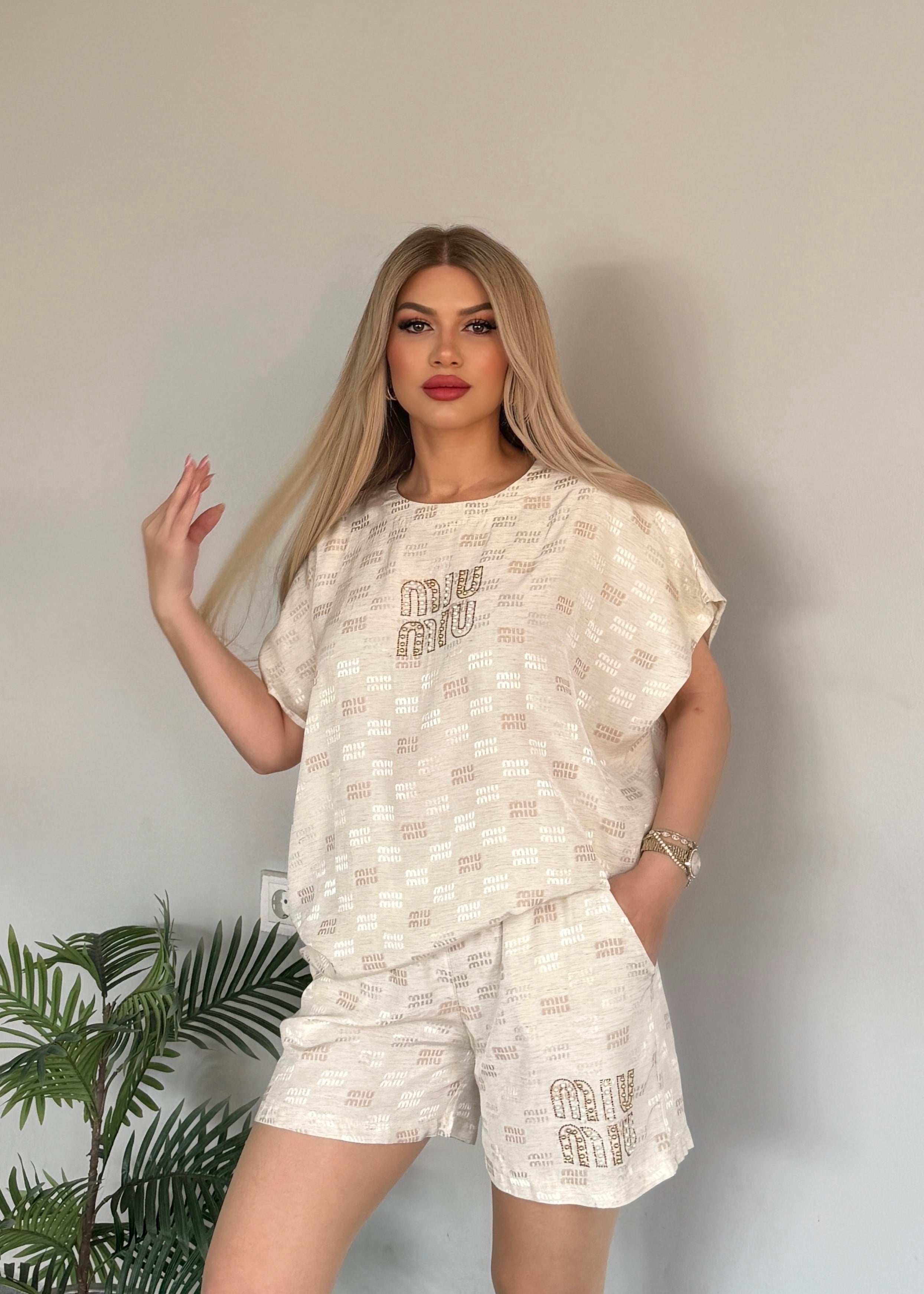 Miu şort takım krem 