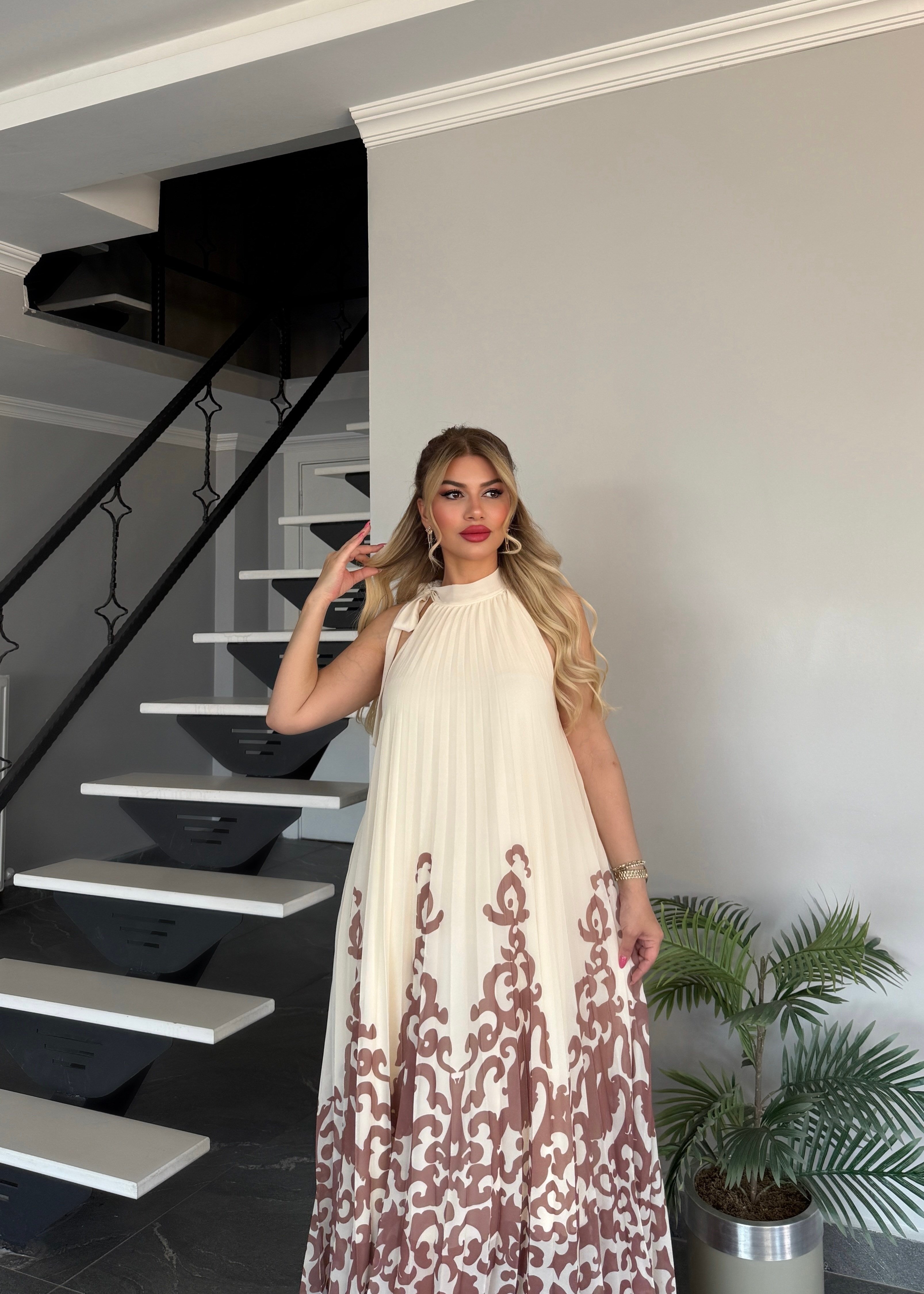 Pilise detaylı şifon elbise nude 