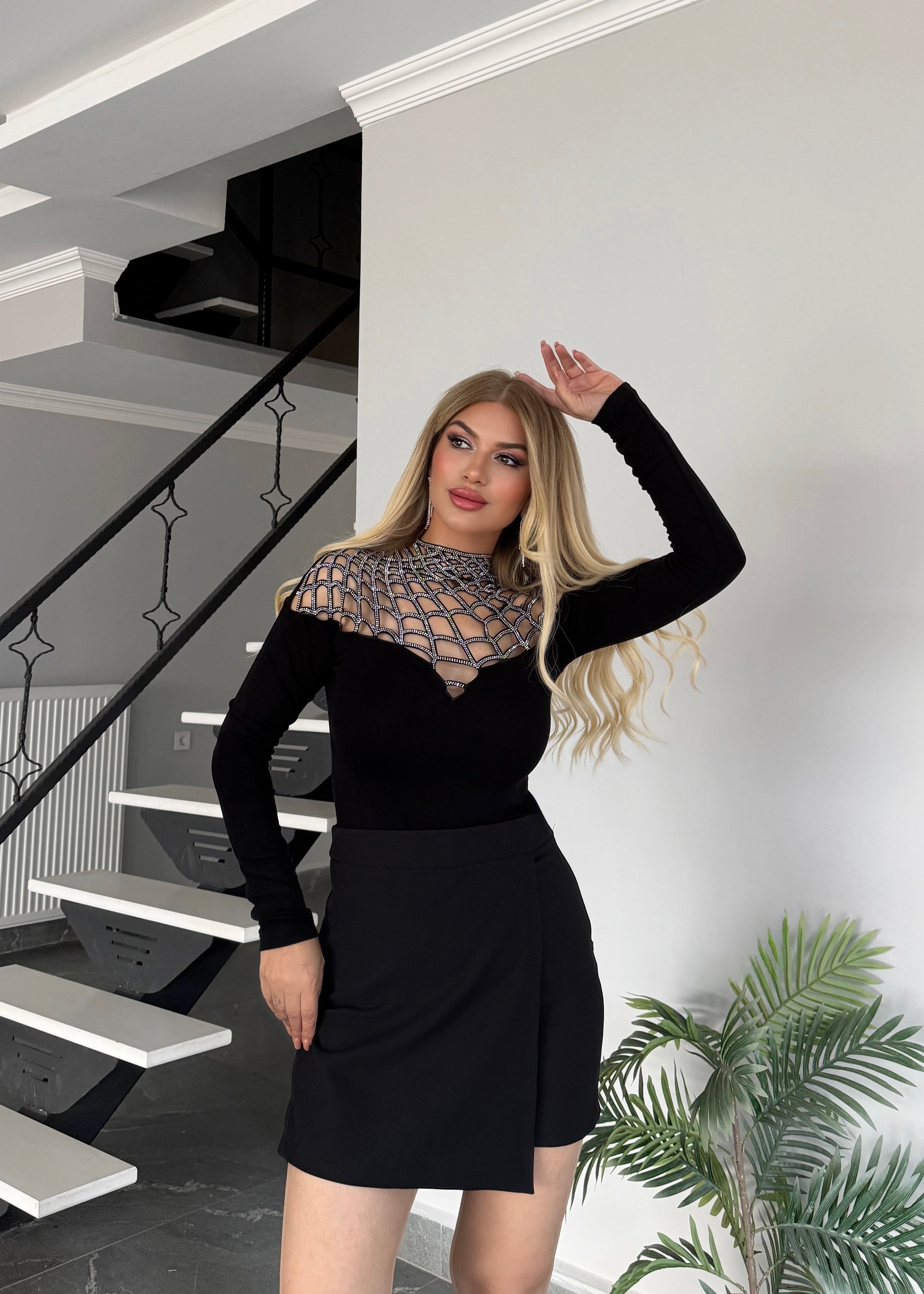 Spider taşlı bluz gümüş taşlı 