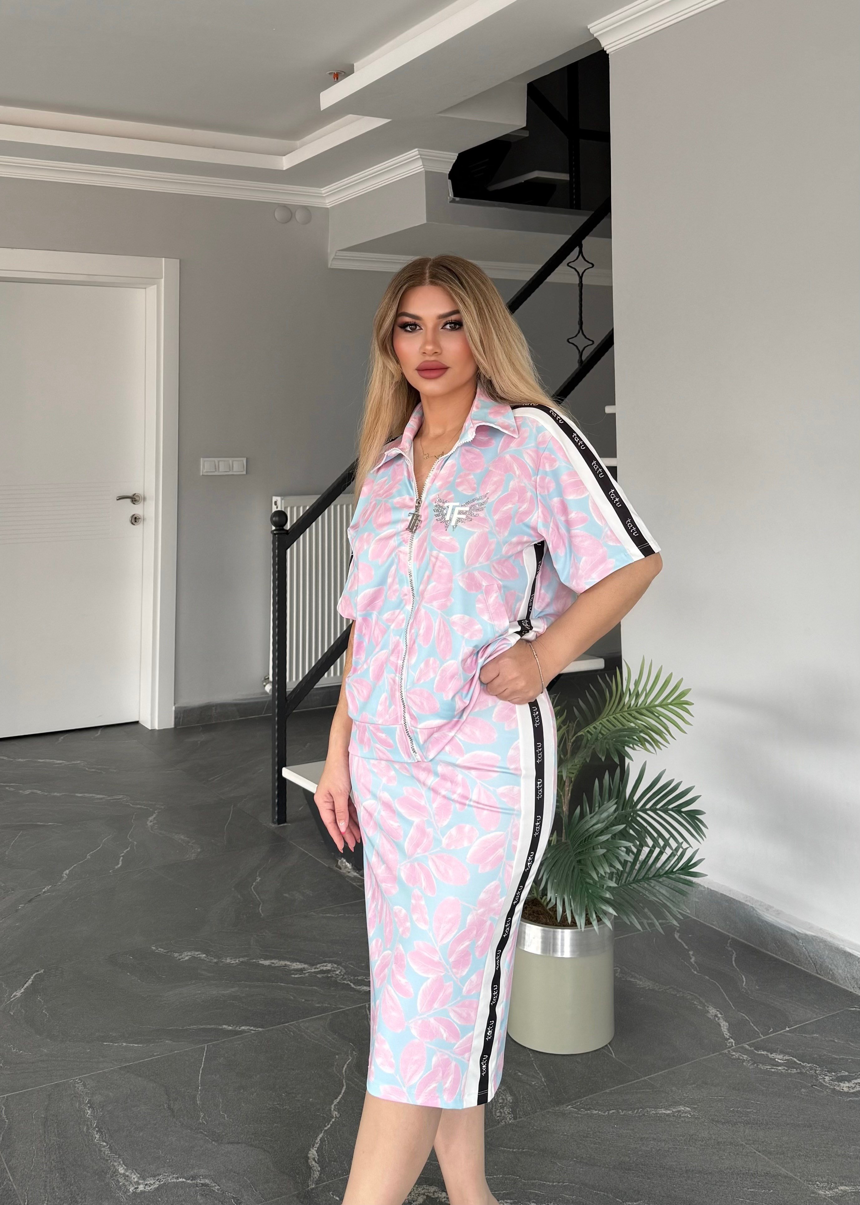 Yaprak desen etek takım pembe 