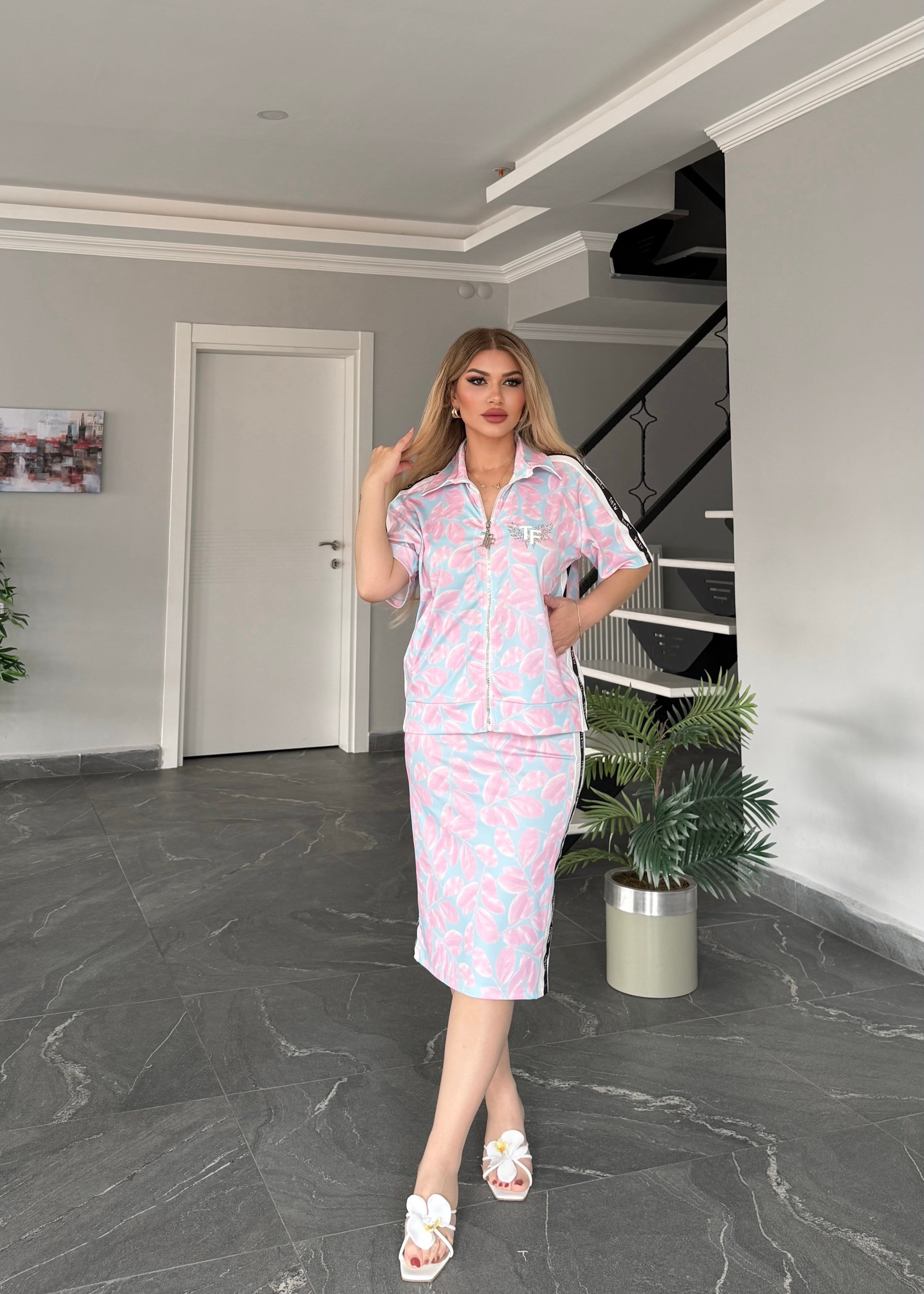 Yaprak desen etek takım pembe 