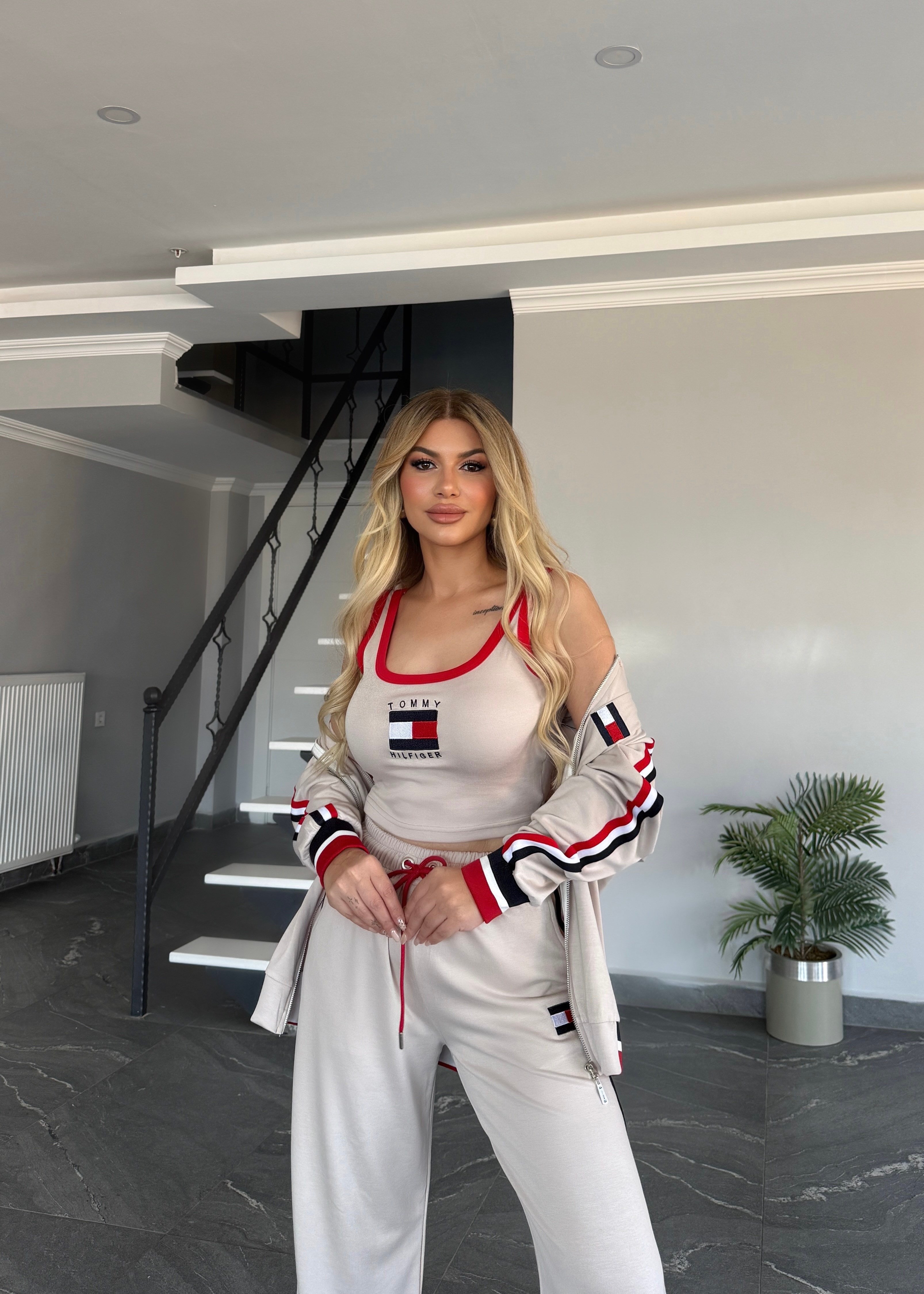 Yeni Tmy takım 3 lü nude 