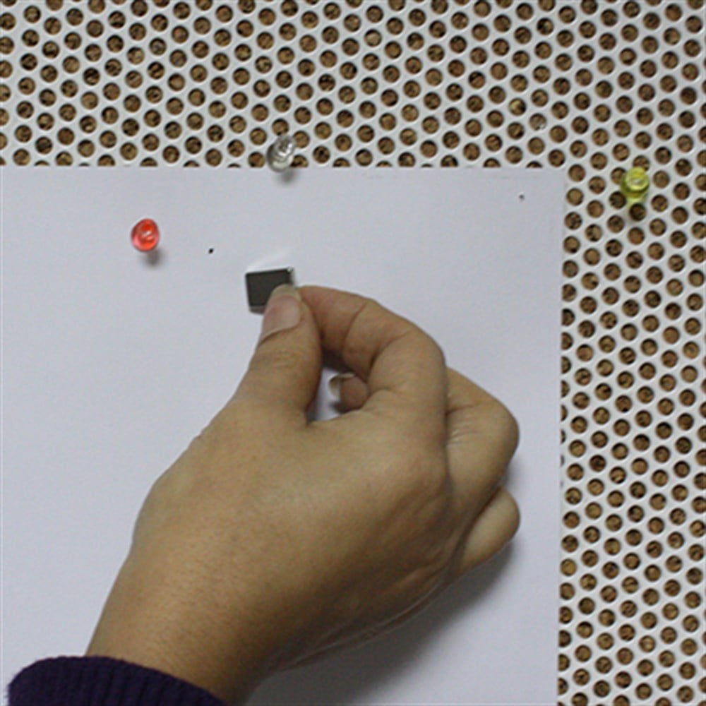 Kilitli Manyetik Mantar Pano