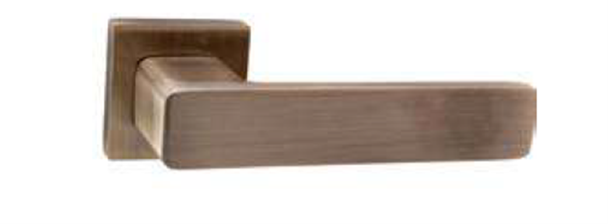 KAPI KOLU 477 03 ODA MAT ANTIK SARI