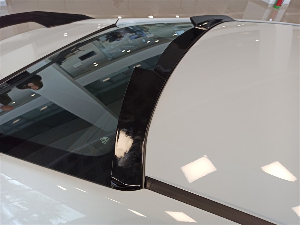CIVIC FC5 2016-2020 IÇIN UYUMLU CAM ÜSTÜ SPOILER - V STYLE