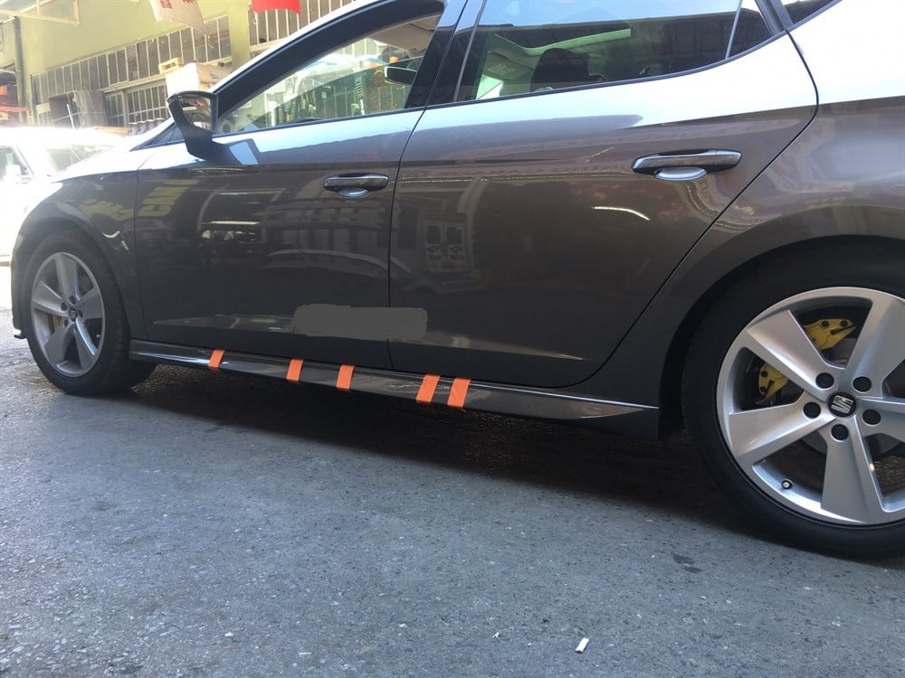 Seat Leon MK 3 2013 Sonrası Aero Fiberglass Boyasız Yan Marşpiyel