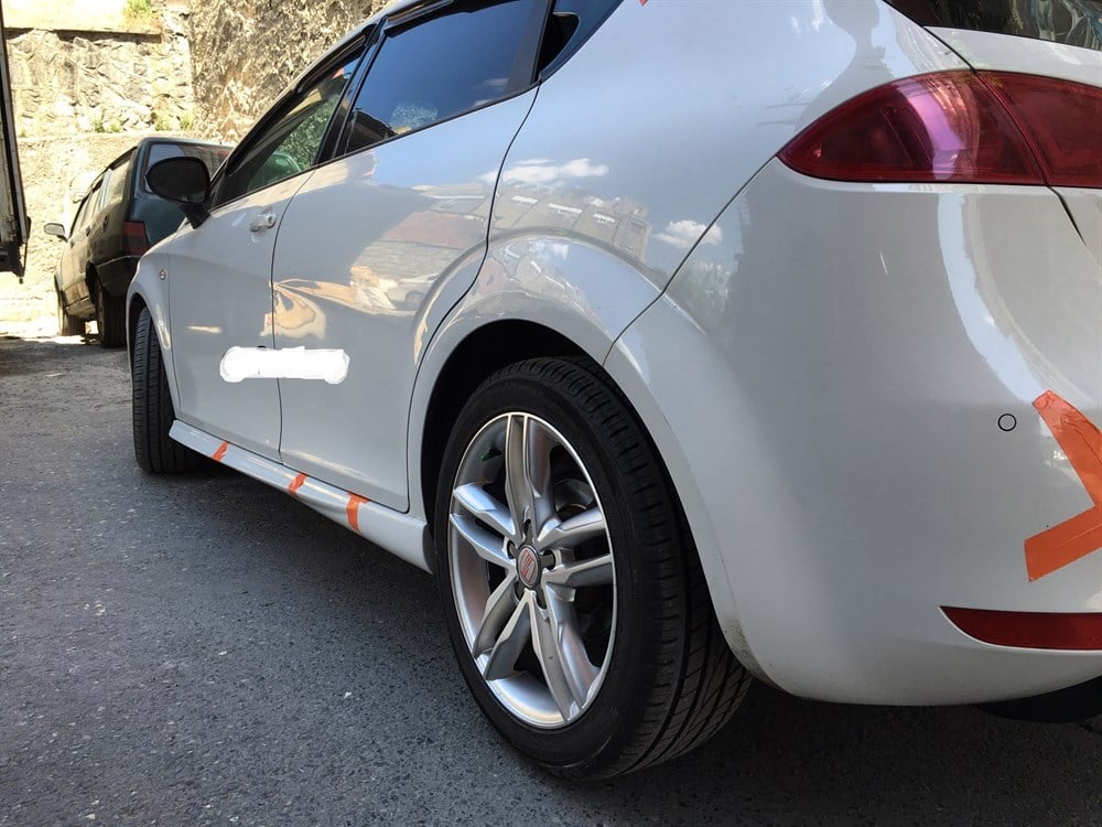 Seat Leon MK2 2005 2012 Fiberglass Boyasız Yan Marşpiyel