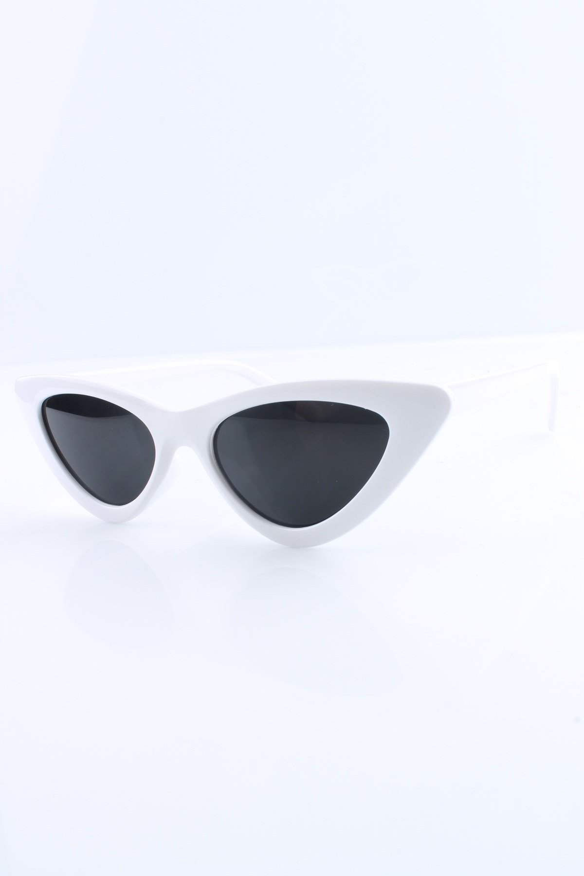 BEYAZ UV400 KADIN GÜNEŞ GÖZLÜĞÜ - BY MARINE - 4BM004R005