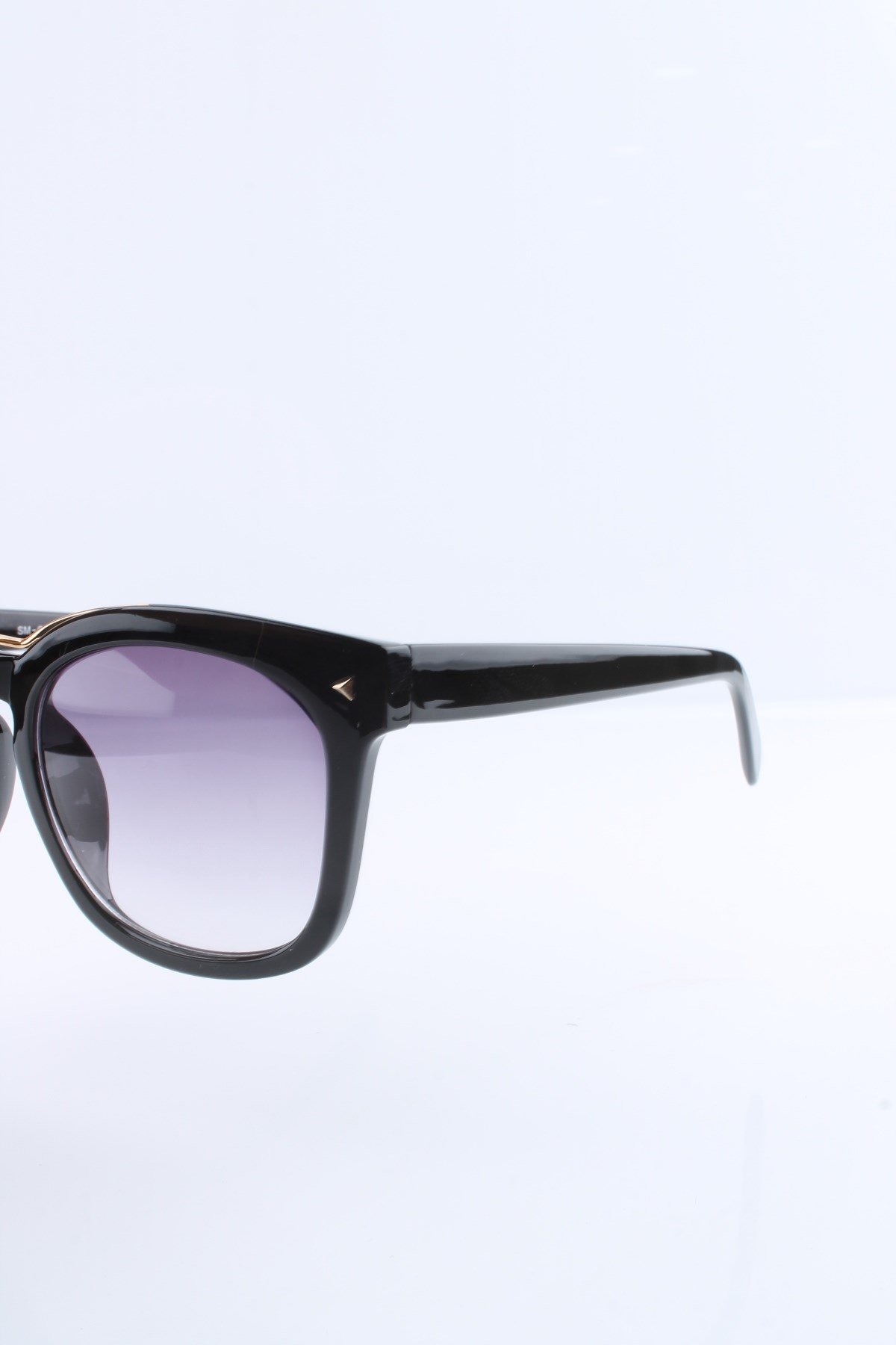 KADIN UV400 SİYAH GÜNEŞ GÖZLÜĞÜ 3SMC26R001