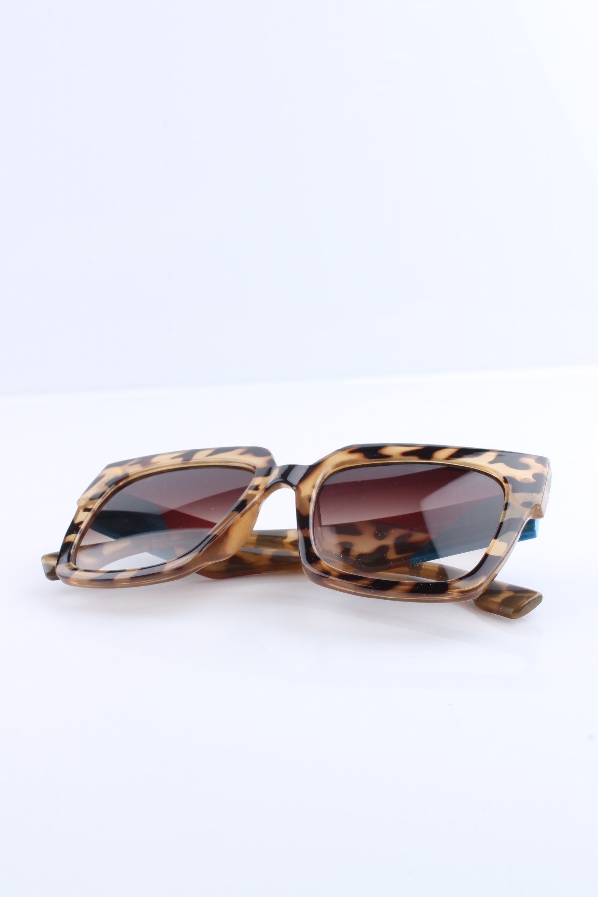 LEOPAR POLERIZE KADIN GÜNEŞ GÖZLÜĞÜ LA VIVA - 2LV1822R003