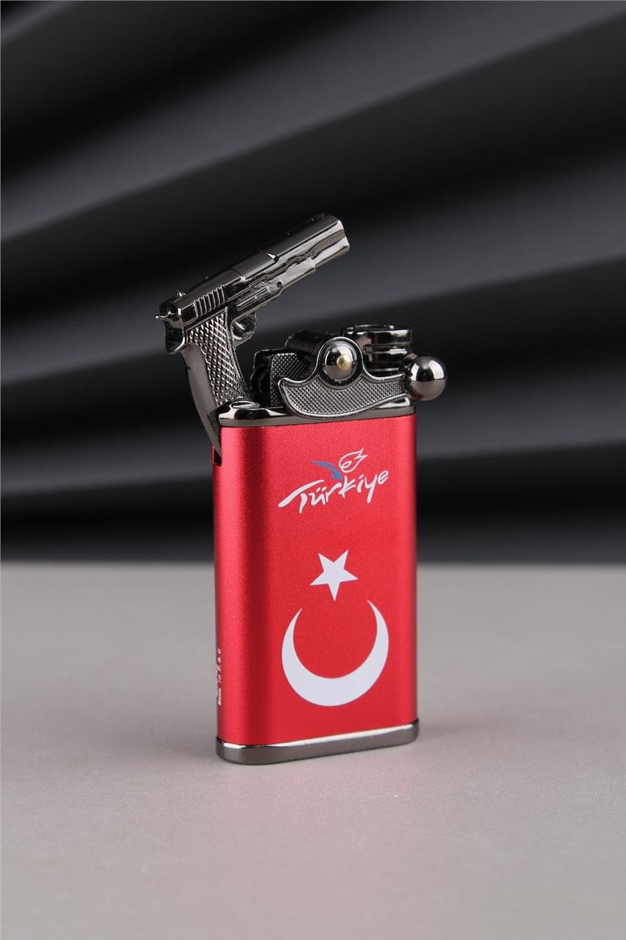 Silvio Monetti Kırmızı Tabanca Özel Tasarım Türkiye Yazılı Ve Türk Bayrağı Çakmak 24CSM936MR001