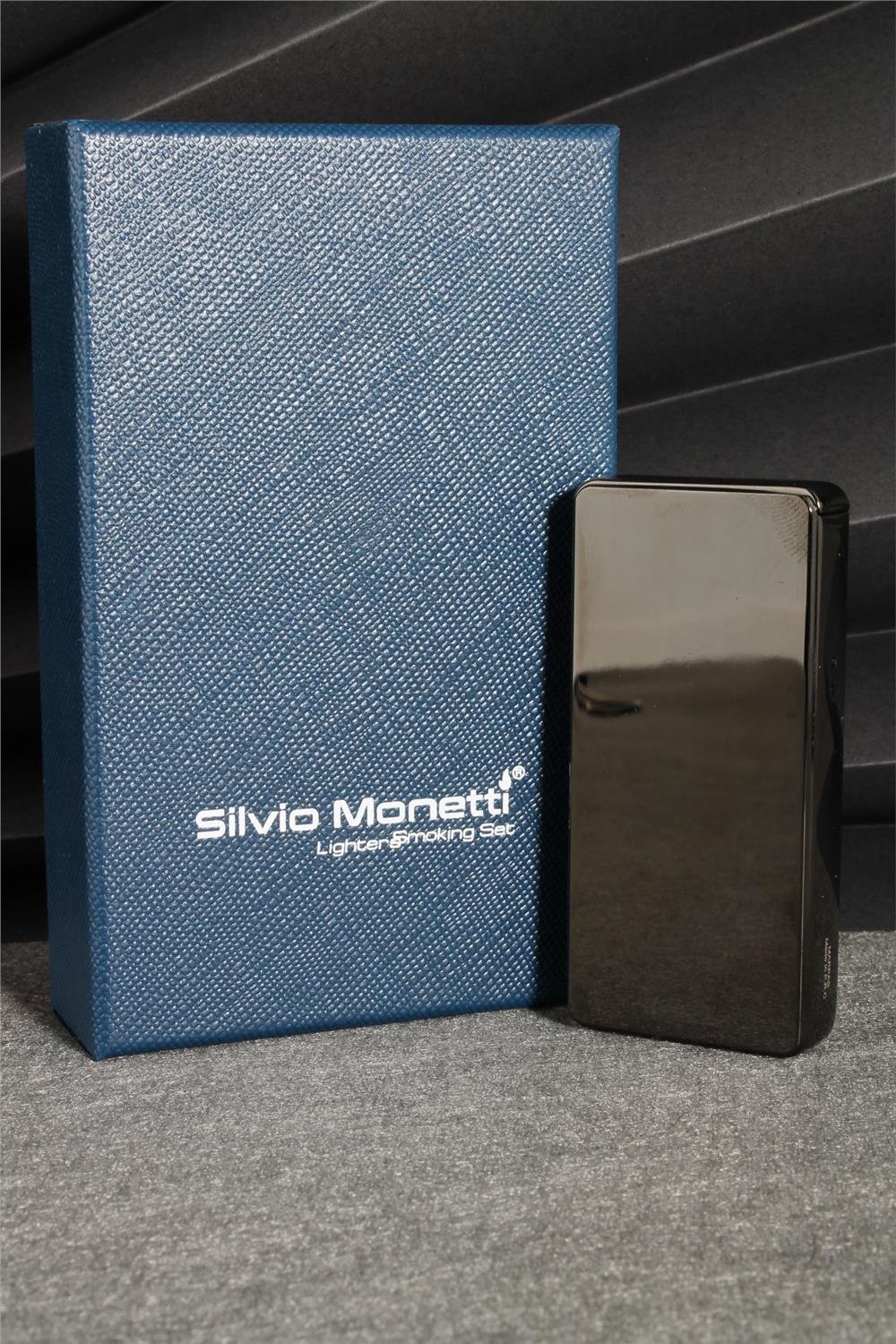 Silvio Monetti  Siyah Renk Kapaklı Pürmüz Gazlı Çakmak  24CSM890MR01