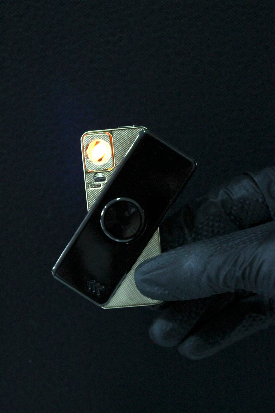 Silvio Monetti Siyah Şarjlı Usb Çakmak SMC414USR005