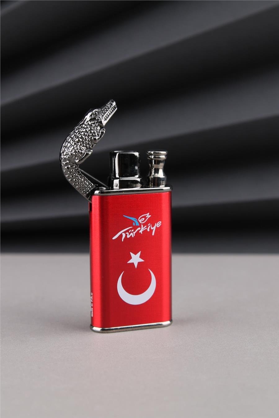Silvio Monetti Siyah Timsah Çakmak Özel Tasarım Türkiye Yazılı Ve Türk Bayrağı Çakmak 24CSM923MR002