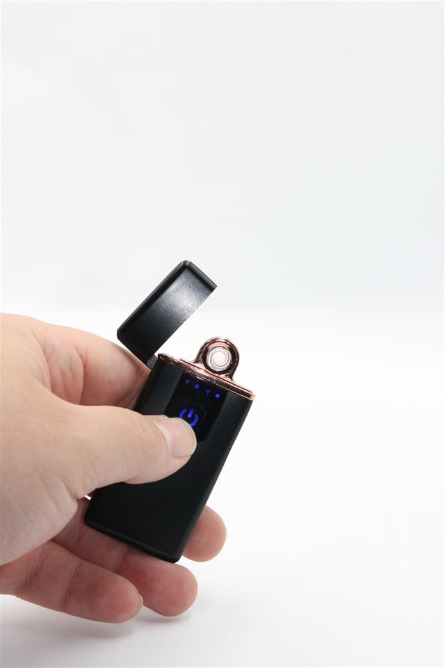 Silvio Monetti Siyah USB Şarjlı Çakmak SMC520USBR1