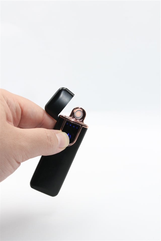 Silvio Monetti Siyah USB Şarjlı Çakmak SMC446USBR1