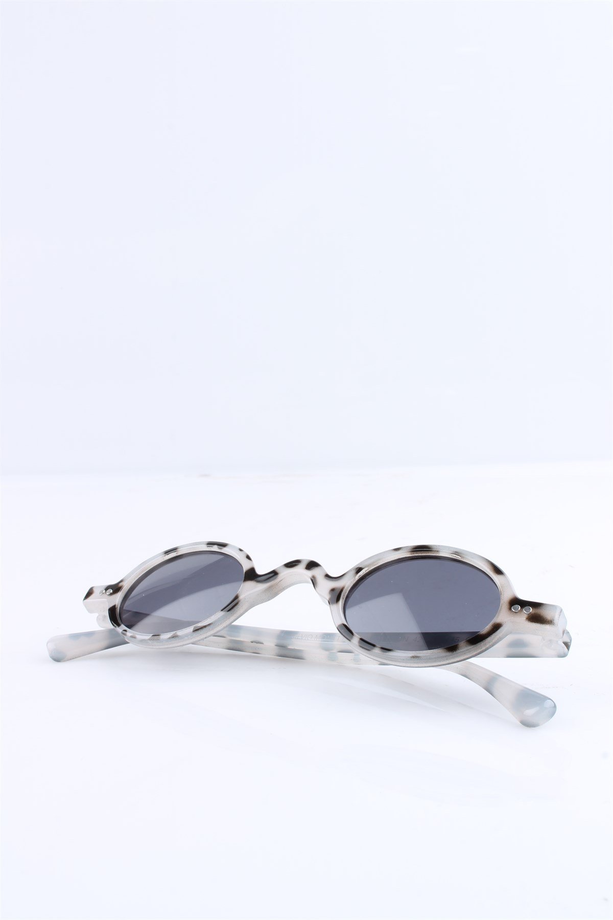 UNISEX BEYAZ LEOPAR UV400 GÜNEŞ GÖZLÜĞÜ SILVIO MONETTI - 3SM5928R006