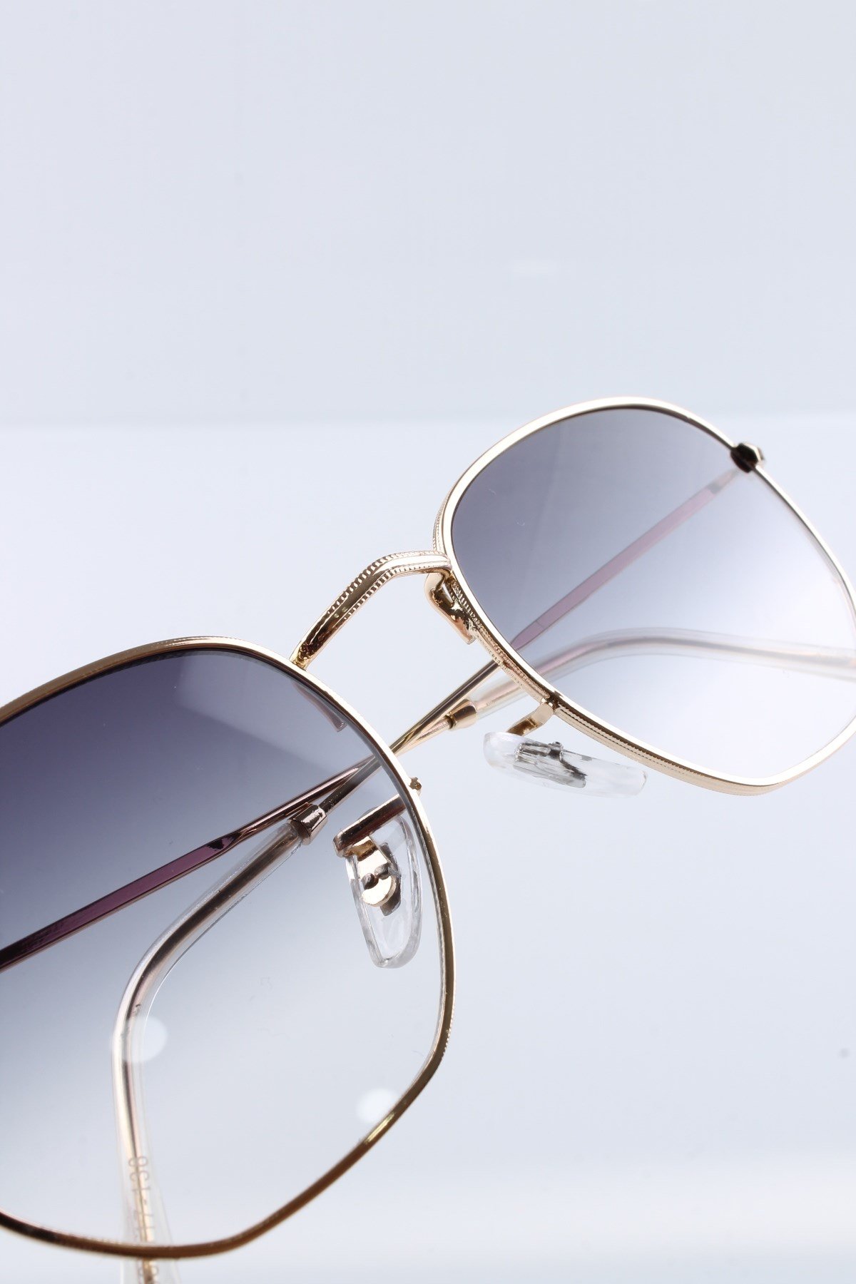 UNISEX SİYAH ALTIN UV400 GÜNEŞ GÖZLÜĞÜ SILVIO MONETTI - 3SM3548R004